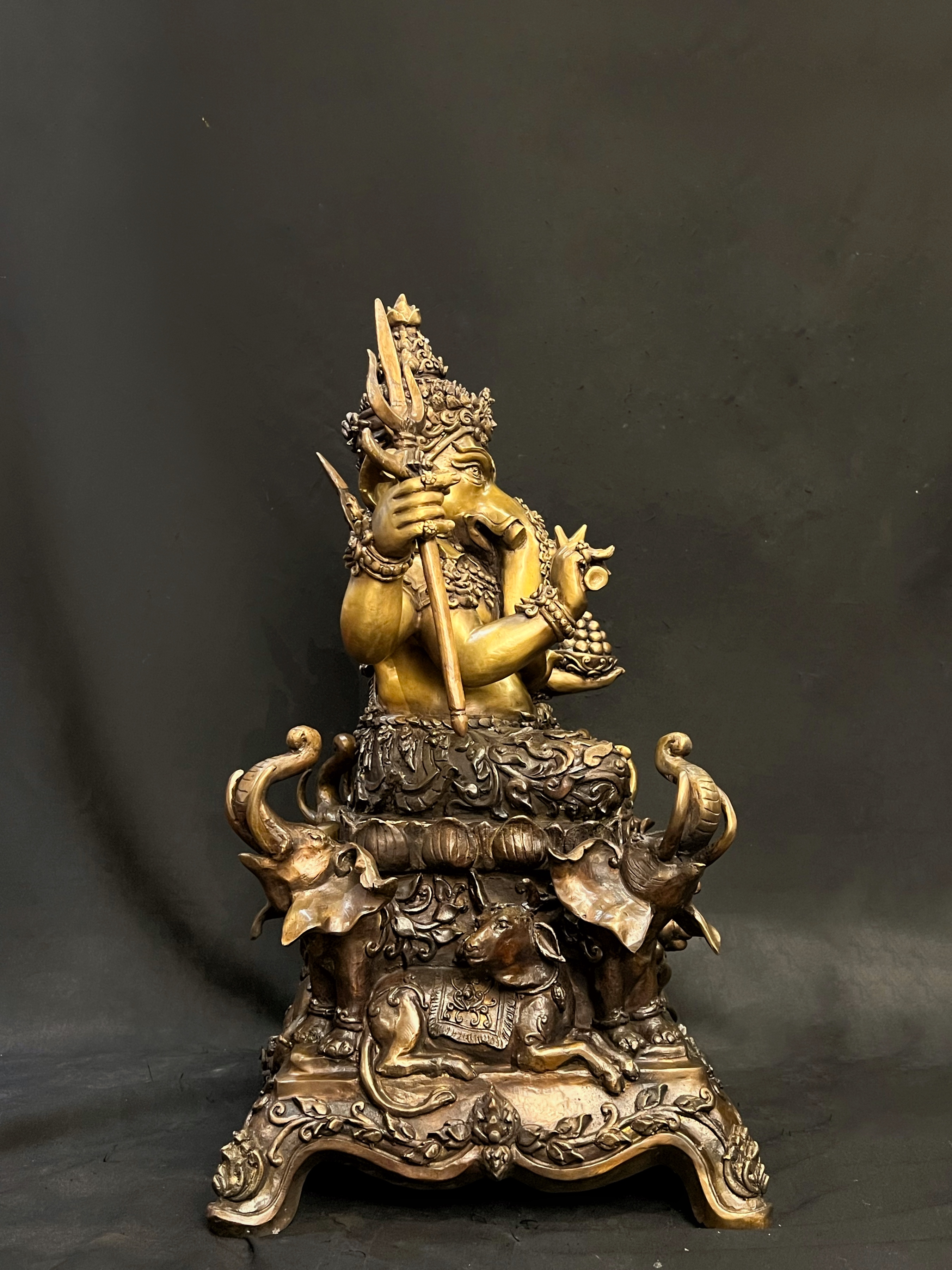 พระพิฆเนศวร ปางมหาจักรพรรดิ์ รุ่นมหาเศรษฐี