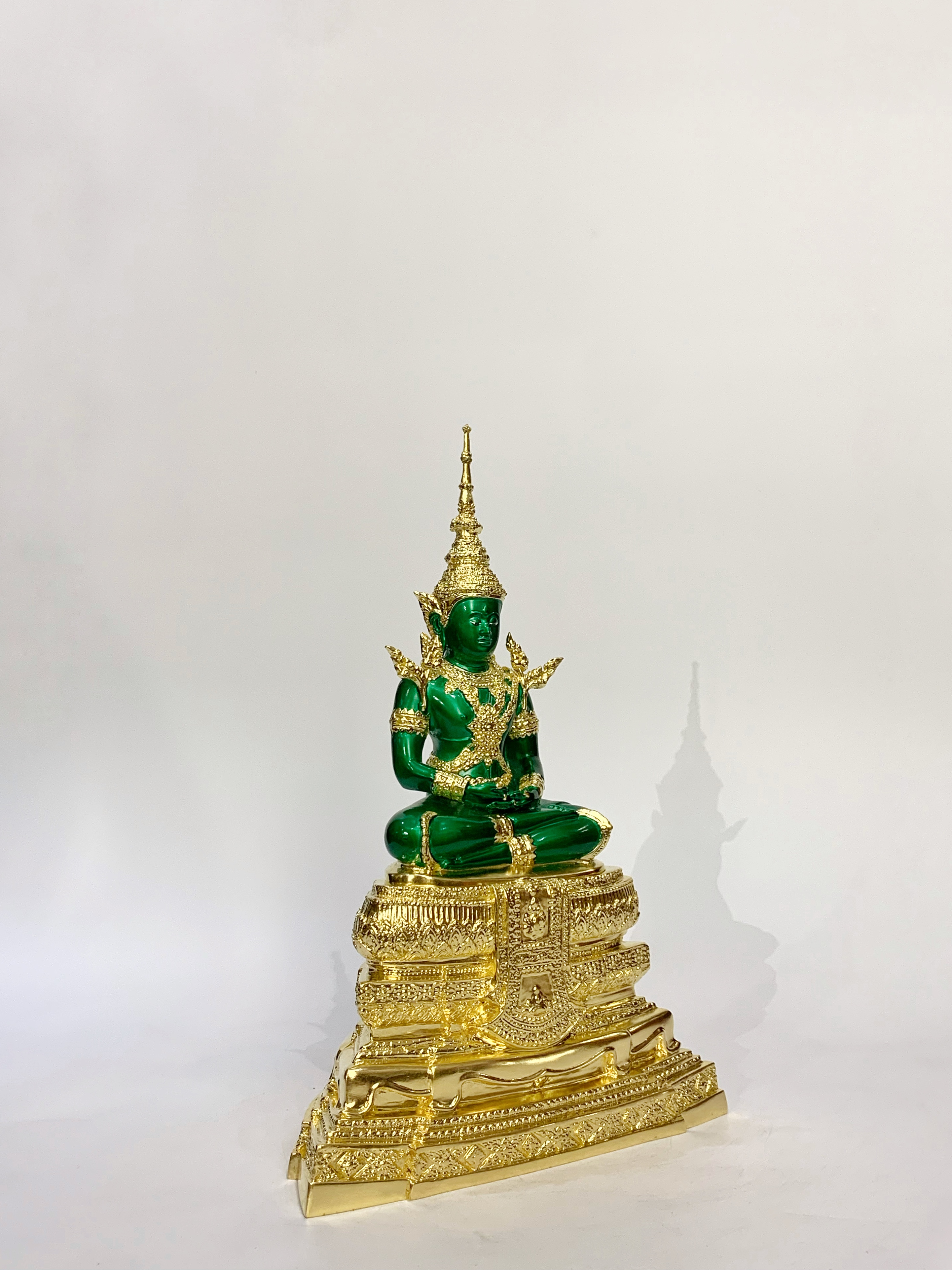 พระแก้วมรกต ทรงเครื่องฤดูร้อน หน้าตัก 5 นิ้ว