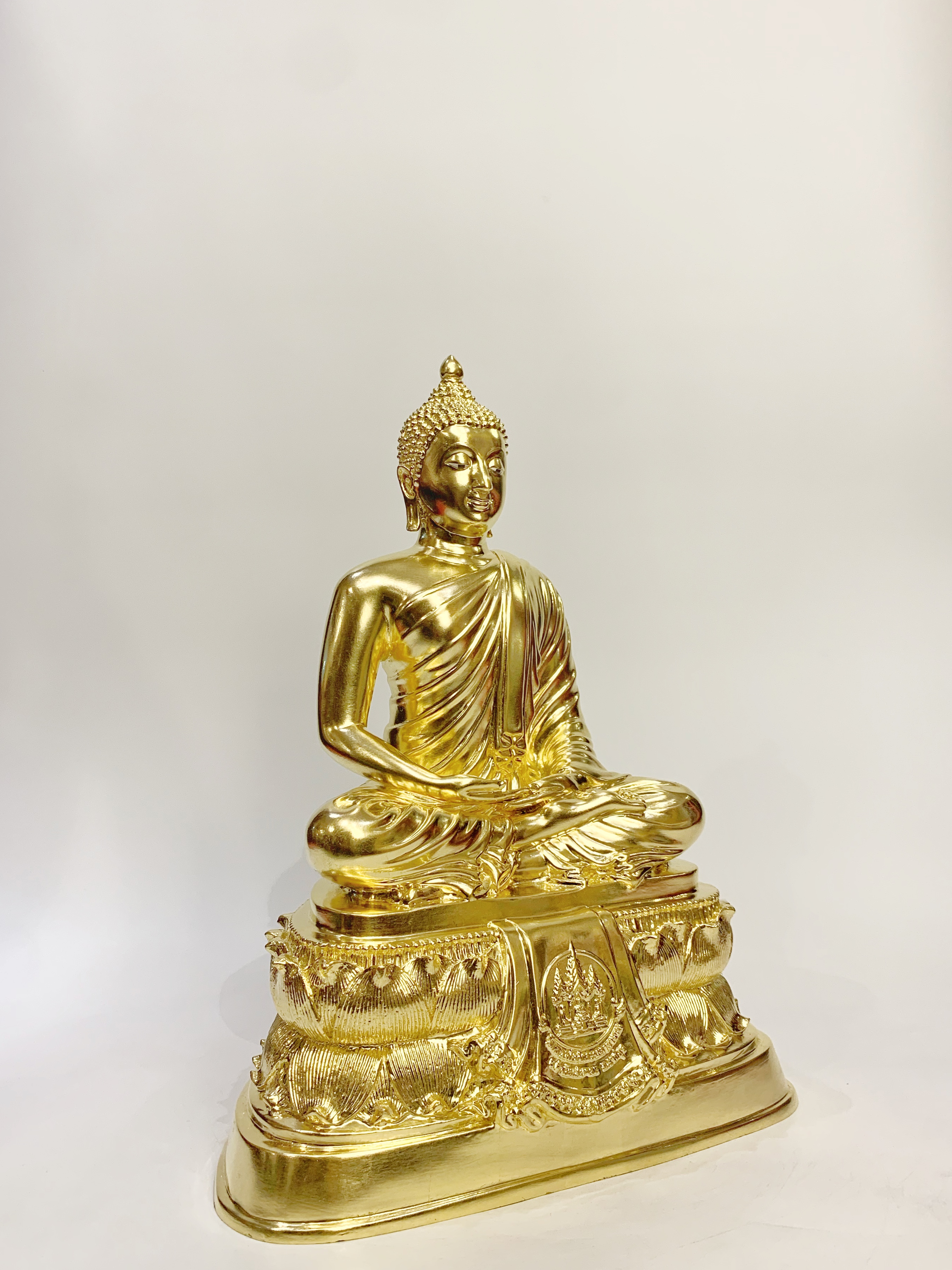 พระพุทธชัยมงคลธรรมกาย หน้าตัก 9 นิ้ว