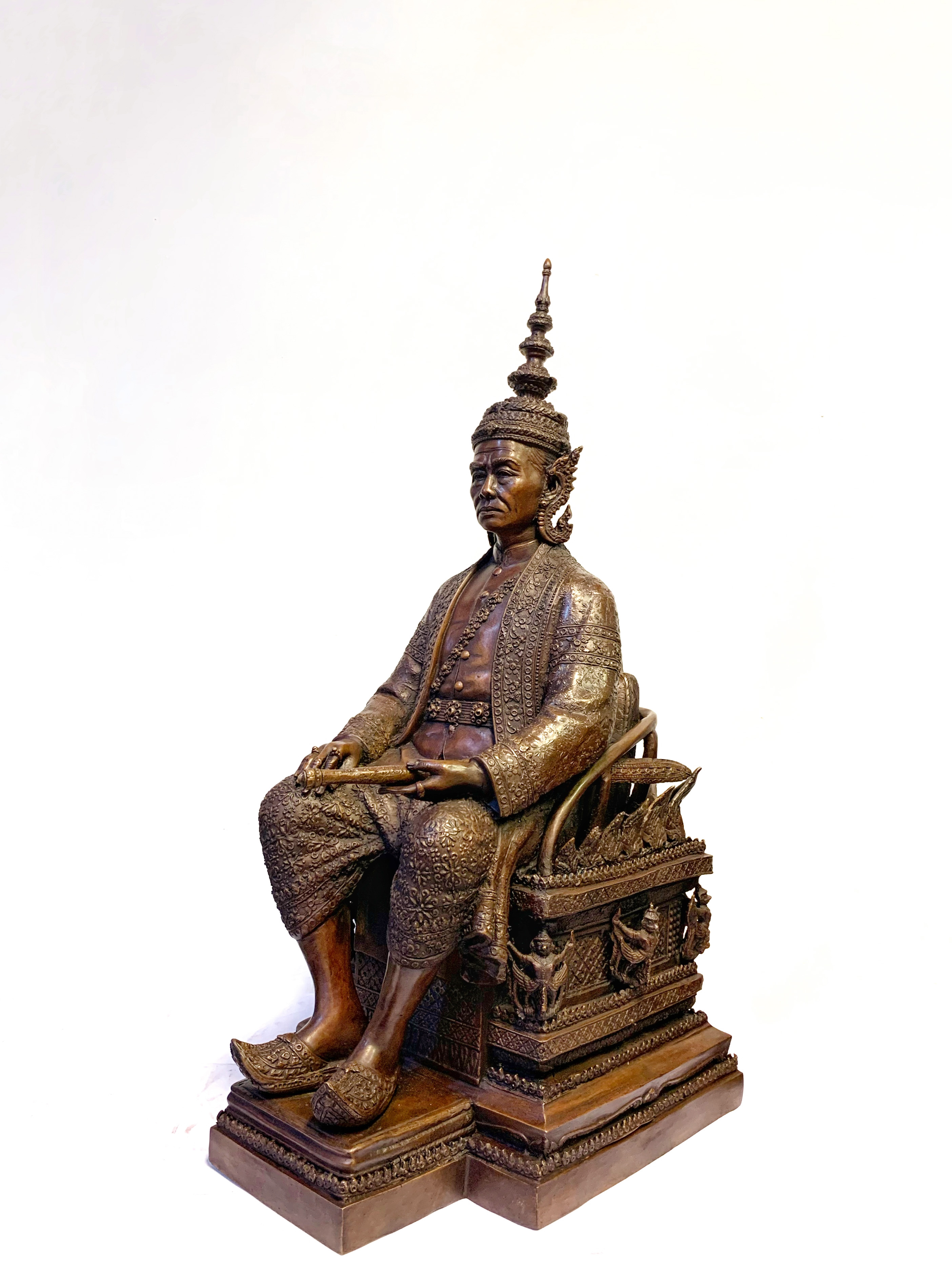 รัชกาลที่ 4 นั่งบัลลังก์ หน้าตัก 14 นิ้ว