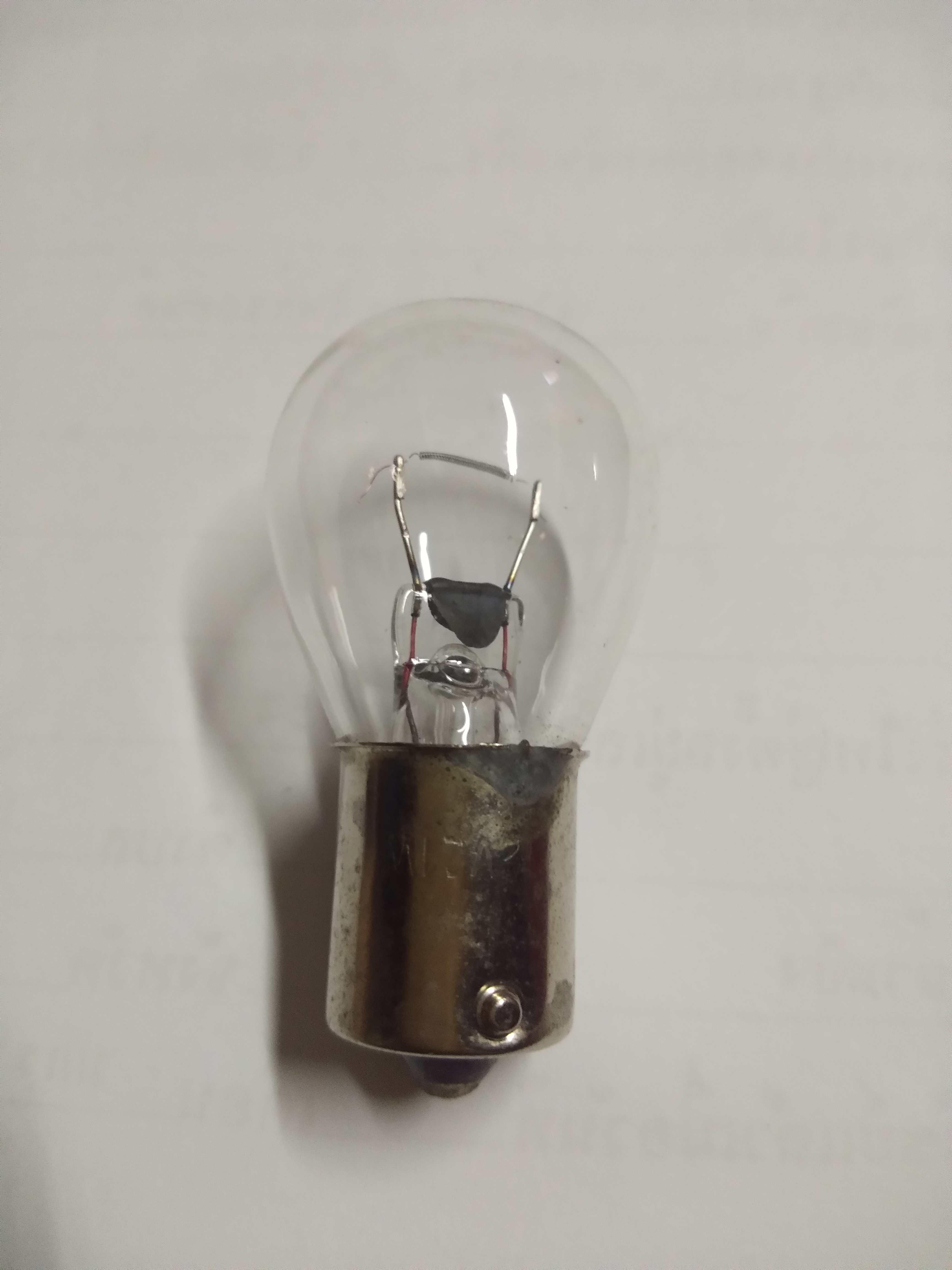 หลอดไฟท้าย MBP Auto Lamp 12V 1จุด 1กล่อง (10หลอด)