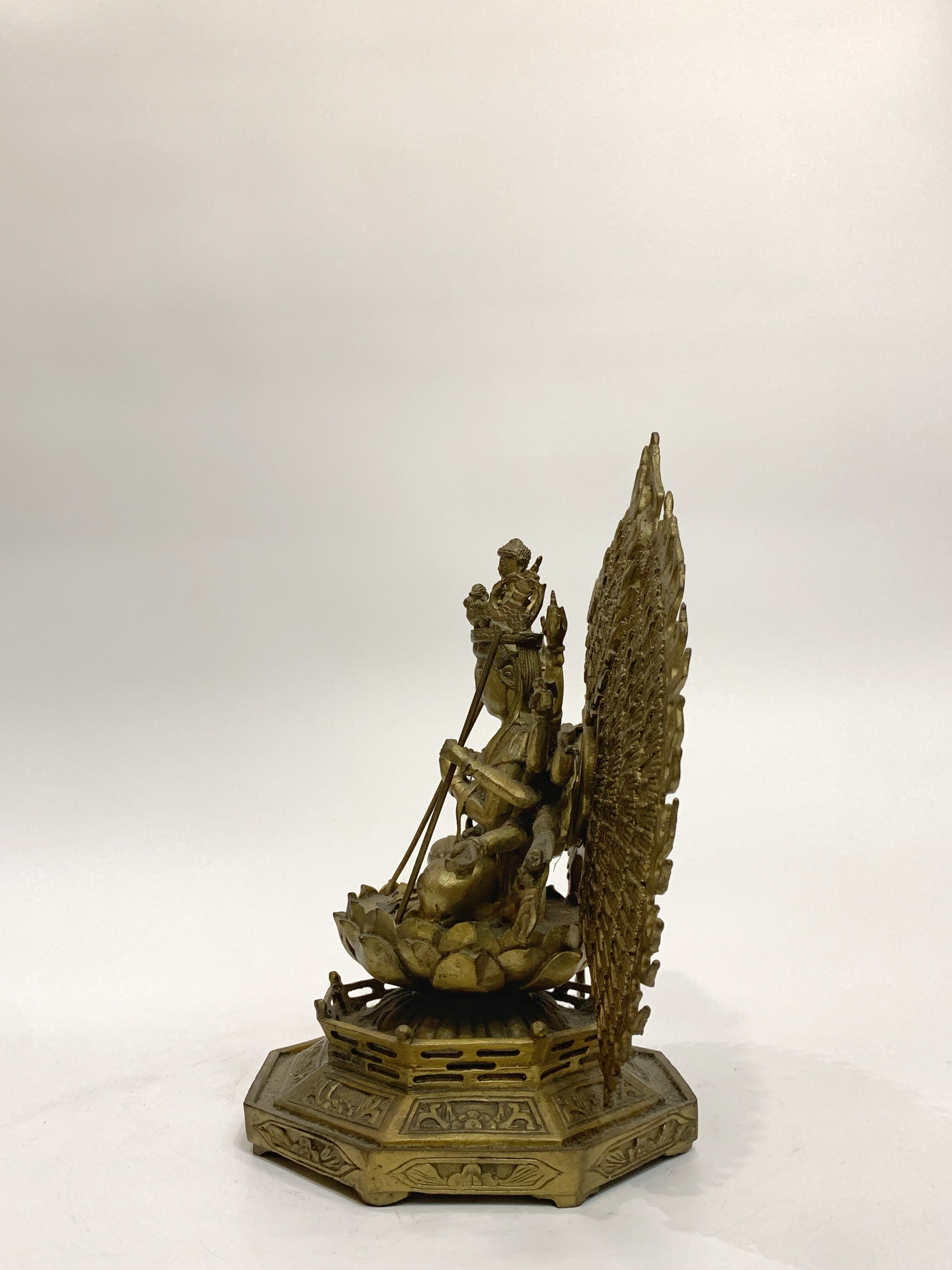 พระโพธิสัตว์กวมอิม