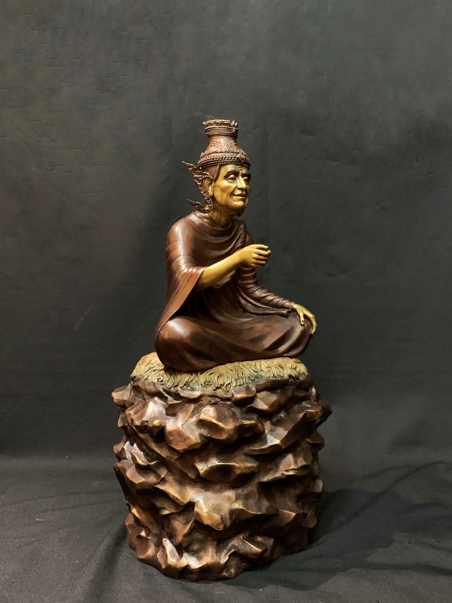 ฤาษีนารอด ปางทำน้ำมนต์ หน้าตัก 9 นิ้ว