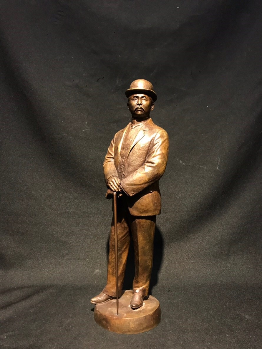 รัชกาลที่ 5 เสด็จประพาสยุโรป หน้าตัก 9 นิ้ว