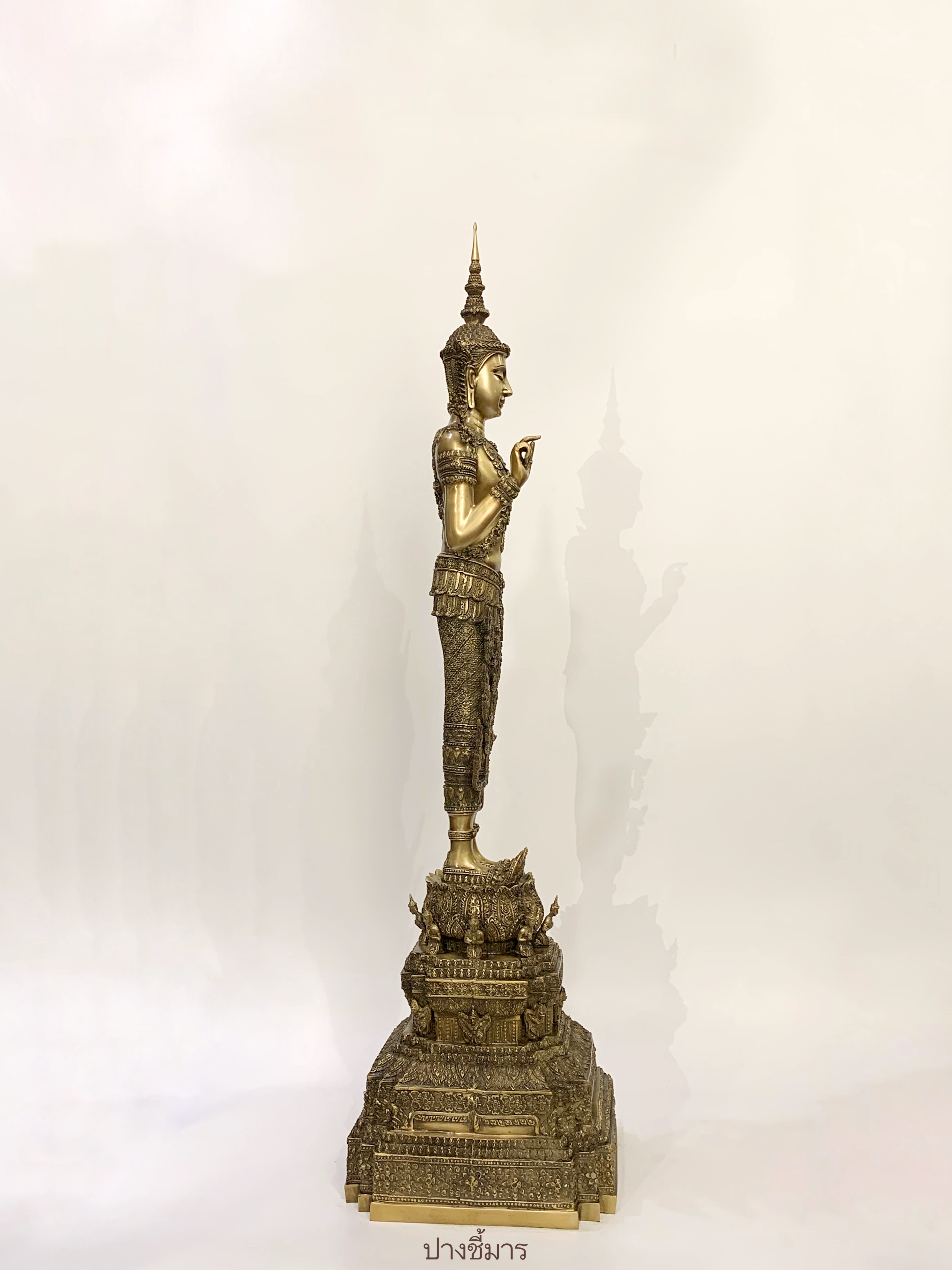 พระพุทธรูป ทรงเครื่องจักพรรดิ์ หน้าตัก 9 นิ้ว (ครบทั้ง 13 ปาง)