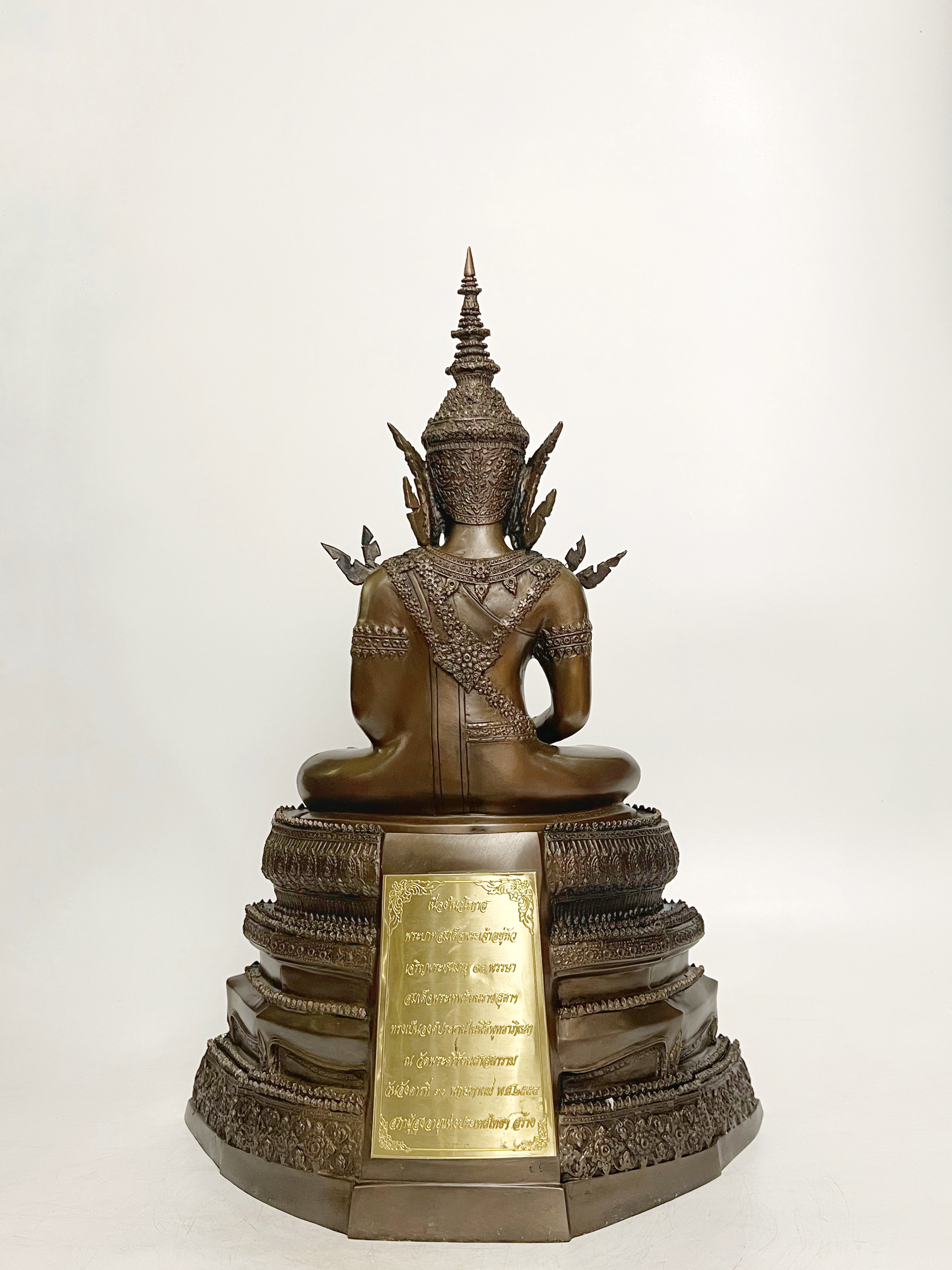 พระแก้วมรกต ภปร. หน้าตัก 9 นิ้ว