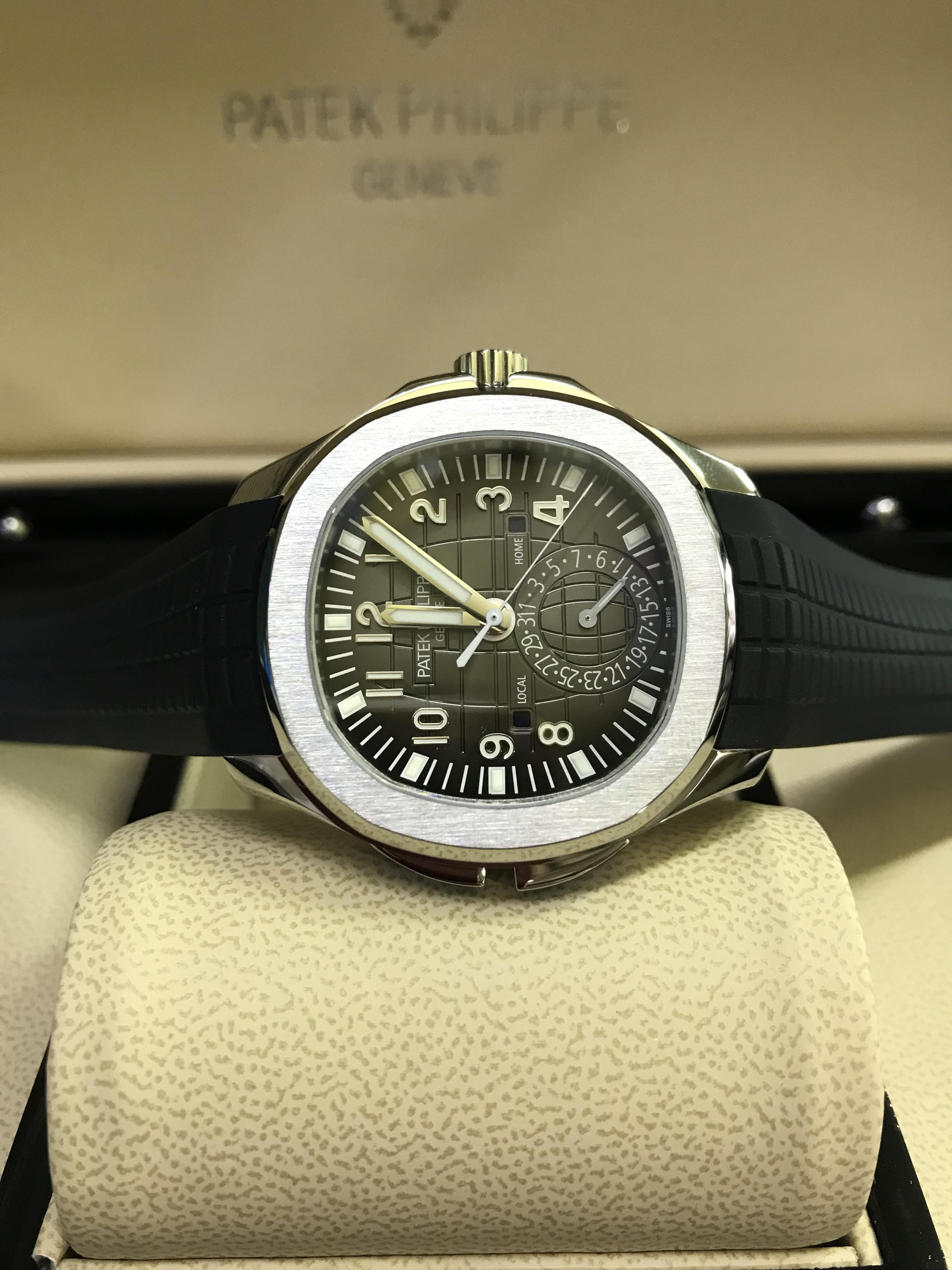 Patek Philippe Aquanaut 5164A-001