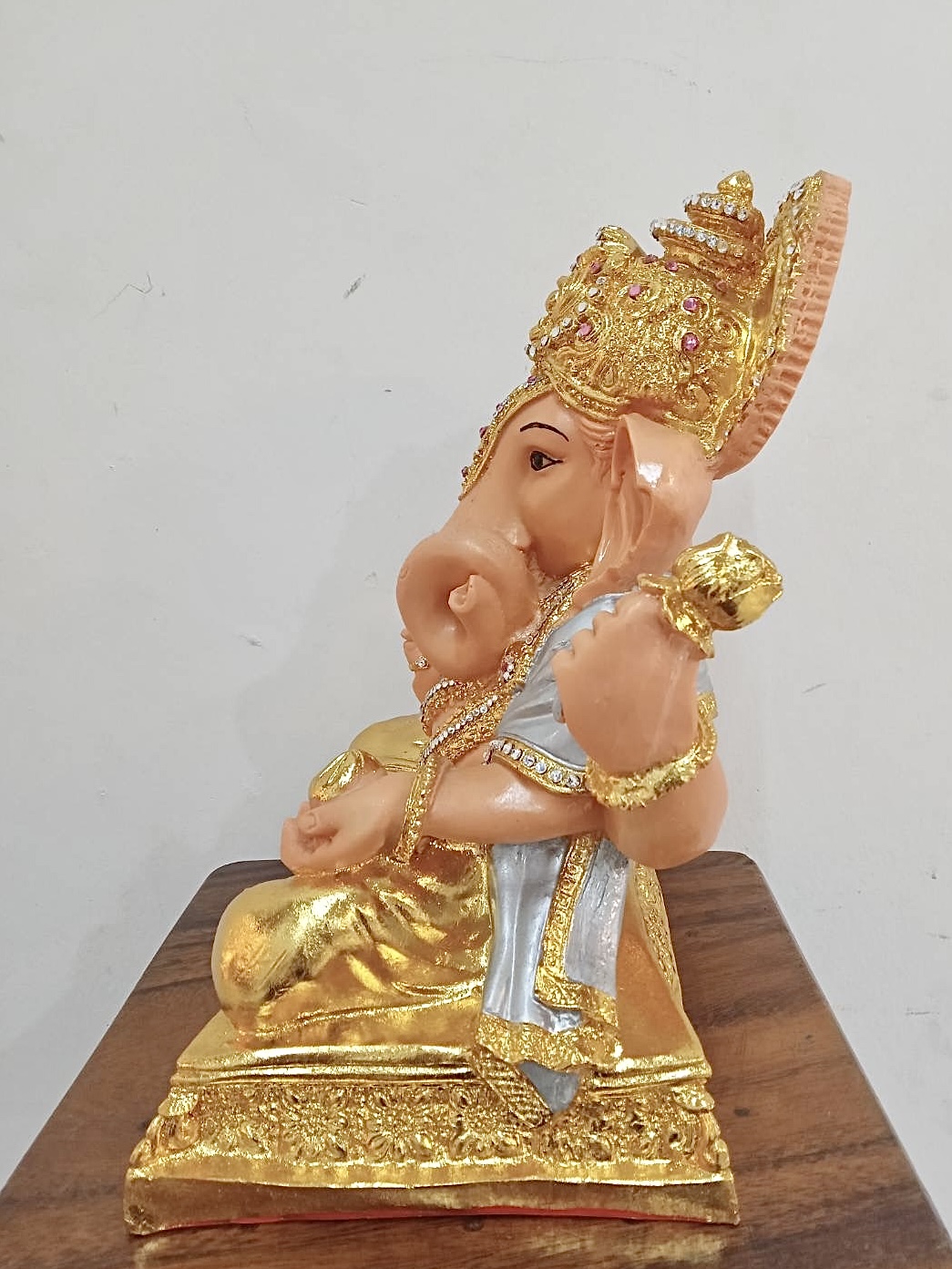 พระพิฆเนศ ดั๊กดูเศรษฐ์ หน้าตัก 9 นิ้ว