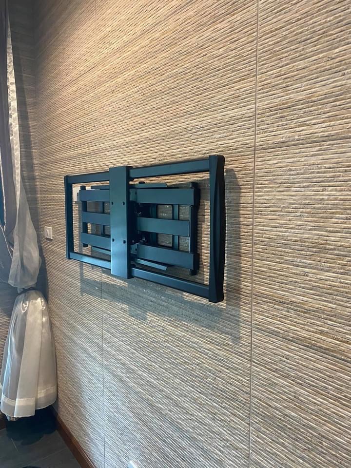 JMTVSTAND MT-A5050 ขาแขวนทีวีแบบสวิงตัวใหญ่สุด ขนาด 60"-100"นิ้ว วัสดุเหล็กหนาแข็งแรง สวิง-ก้ม/เงยได้0964746498