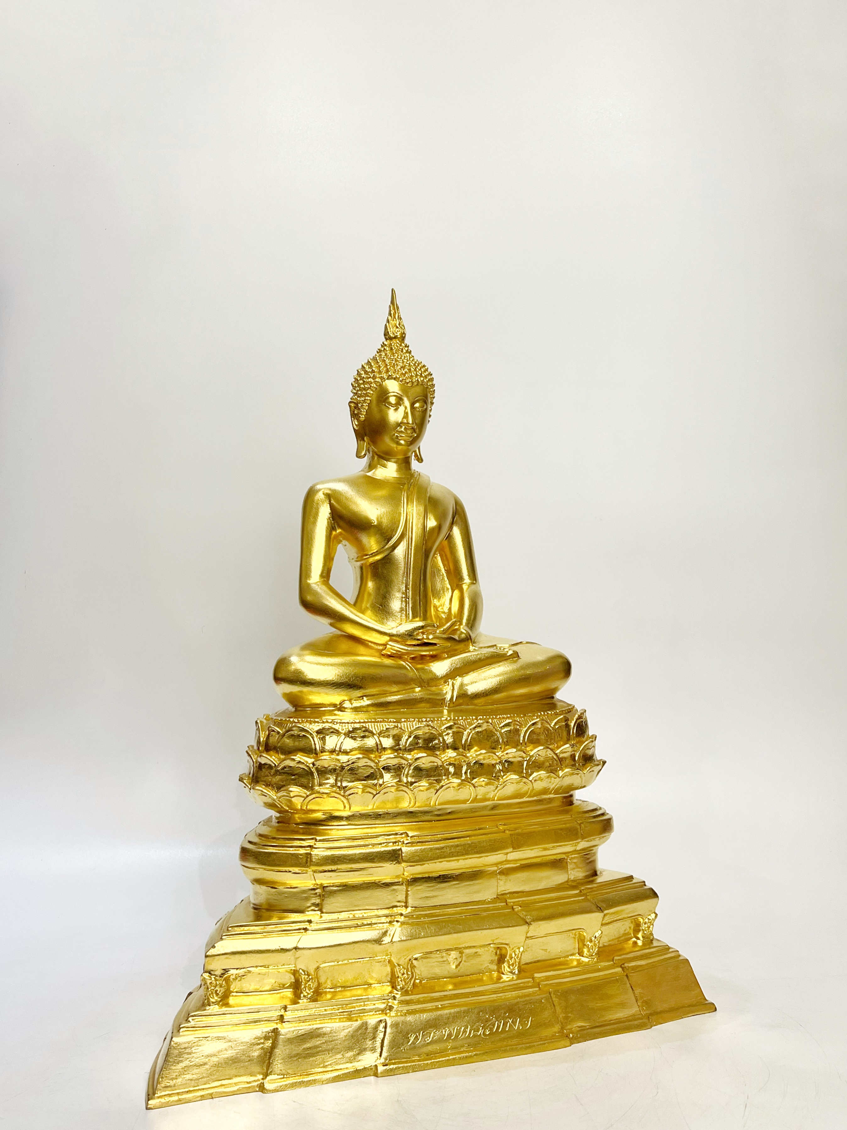 พระพุทธสิหิงค์ หน้าตัก 9 นิ้ว