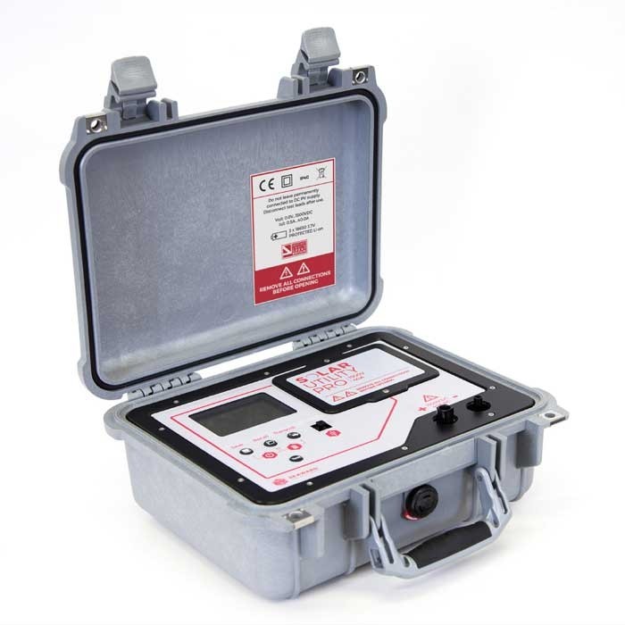 SEAWARD รุ่น Solar Utility Pro เครื่องทดสอบระบบโซลาร์เซลล์ที่ระดับ 1500V@40A ตามมาตรฐานยุโรป IEC 62446 และมาตรฐานการติดตั้งทางไฟฟ้าระบบการผลิตไฟฟ้าจากพลังงานแสงอาทตย์ที่ติดตั้งบนหลังคา ตามมาตรฐานของวิศวกรรมสถานแห่งประเทศไทย ในพระบรมราชูปถัมภ์