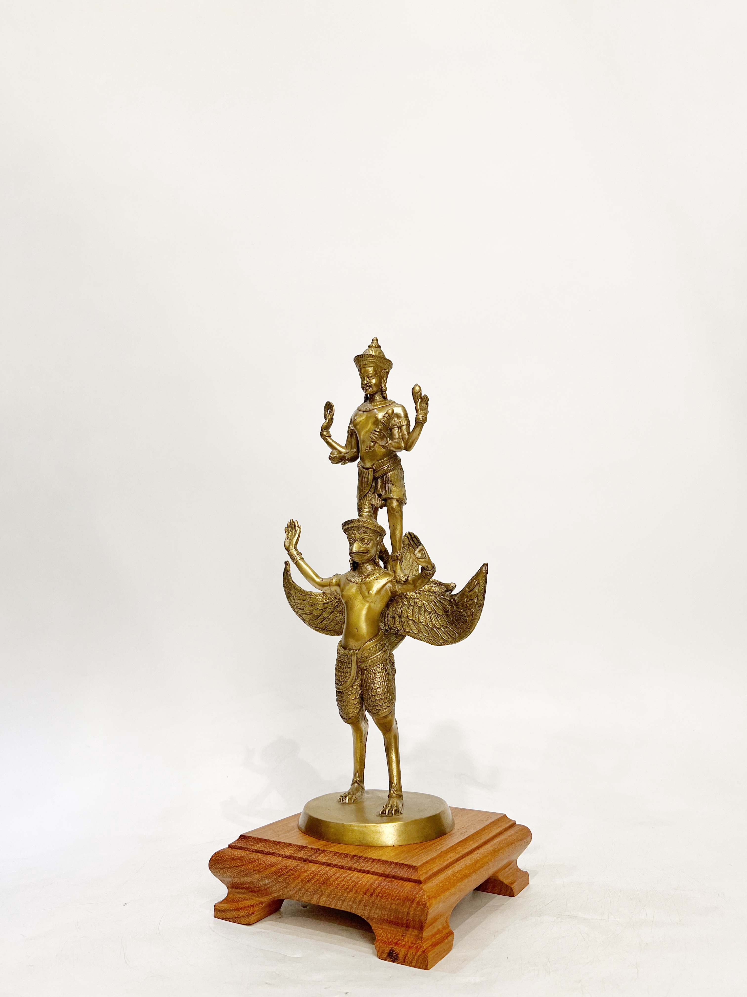 พระนารายณ์ทรงครุฑ สูง 14 นิ้ว พร้อมฐานไม้มะค่า