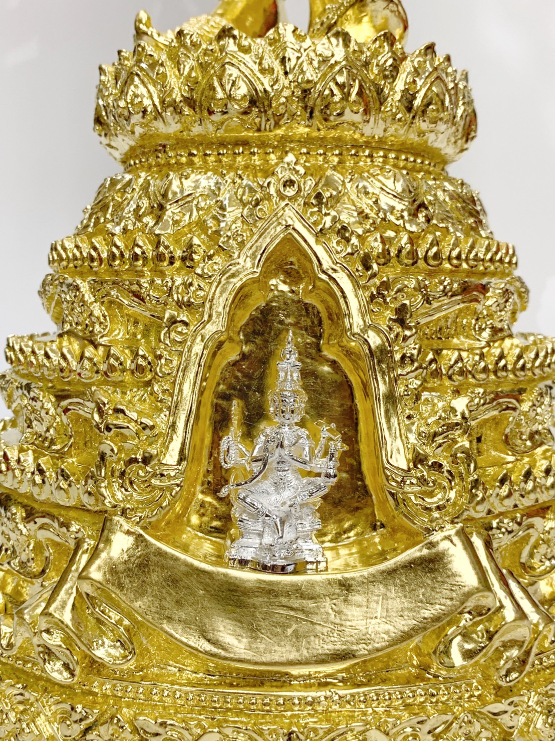 พระพุทธมหาจักรพรรดิ ปางเปิดโลก สูง 32 นิ้ว