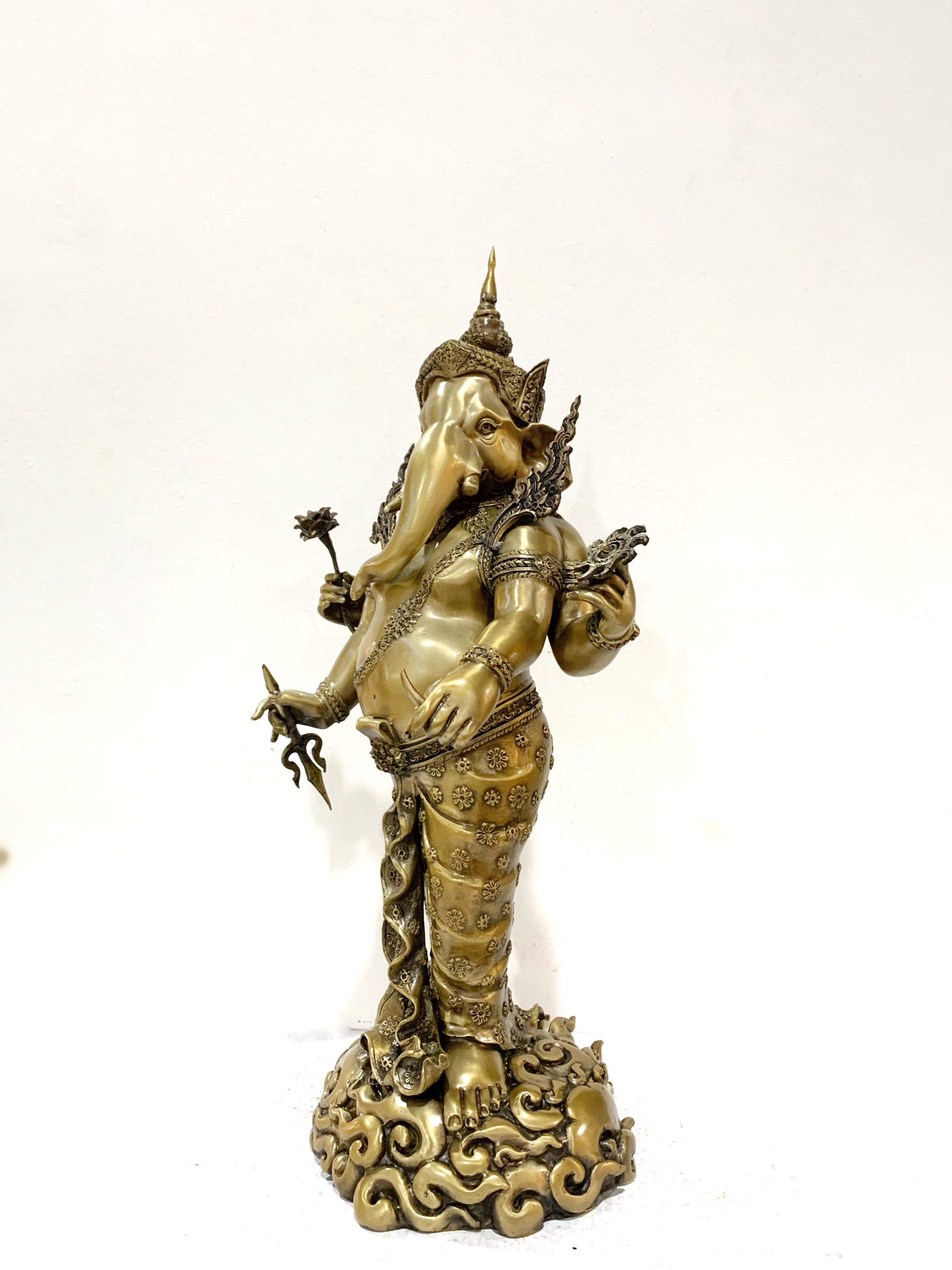 พระพิฆเนศ ปางเหนือเมฆ หน้าตัก 9 นิ้ว