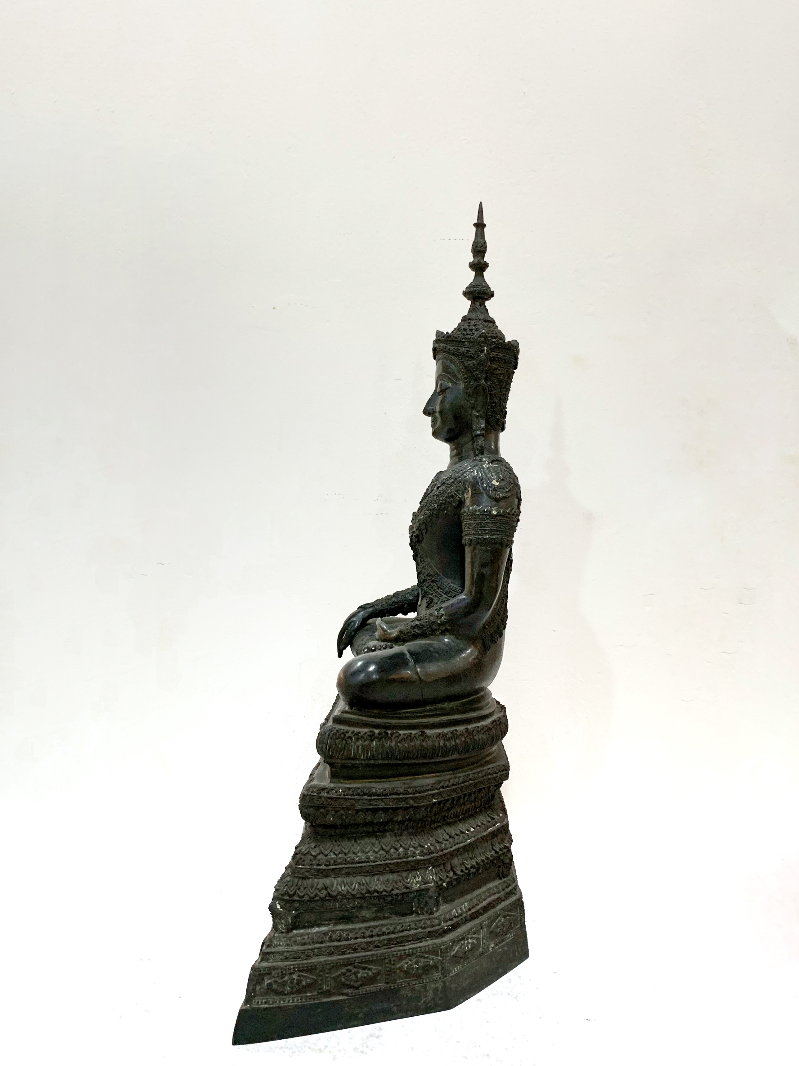 พระพุทธนิมิตวิชิตมารโมลีศรีสรรเพชญบรมไตรโลกนาถ หน้าตัก 9 นิ้ว