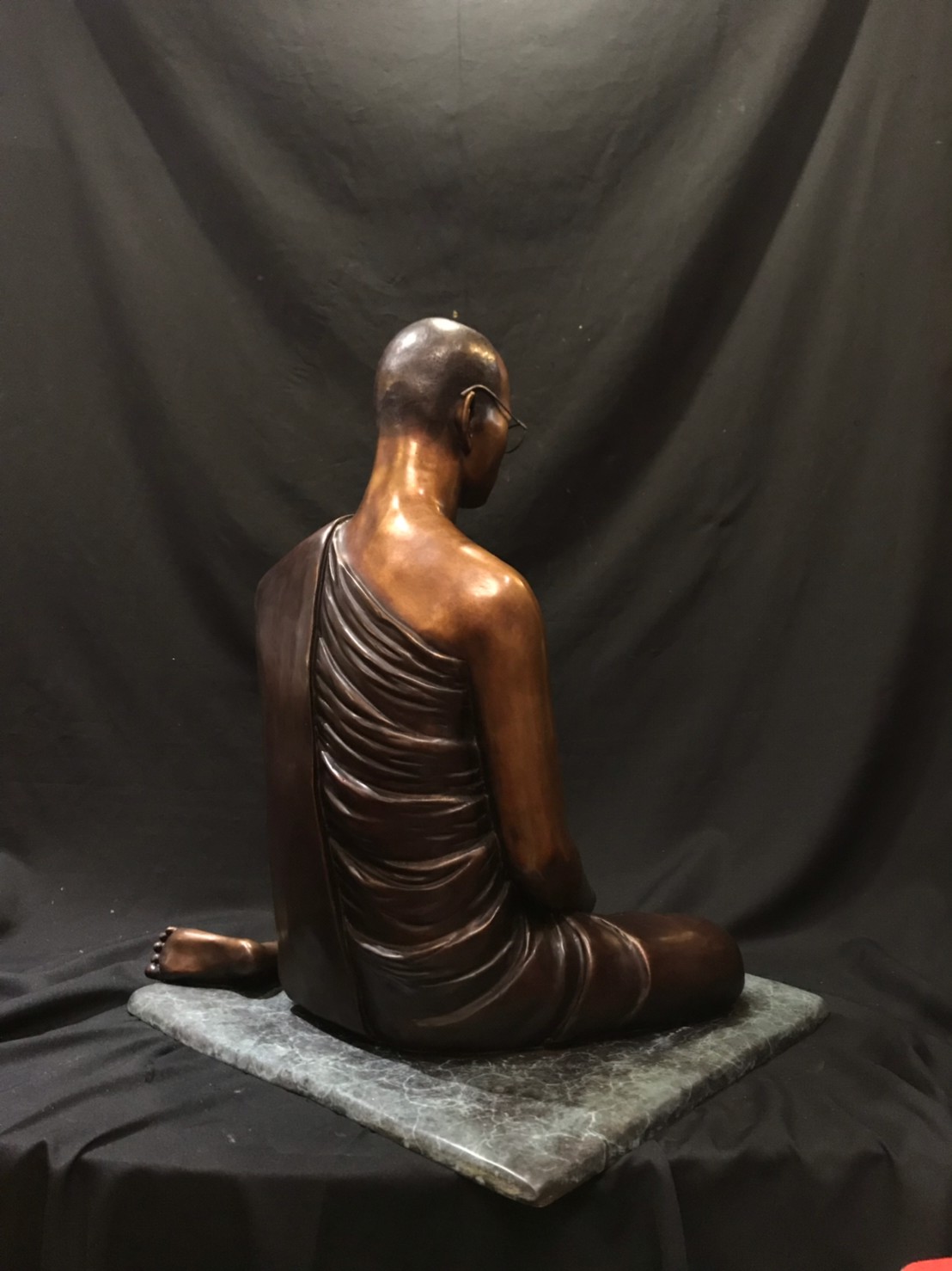 รัชกาลที่ 9 ทรงผนวช หน้าตัก 16 นิ้ว