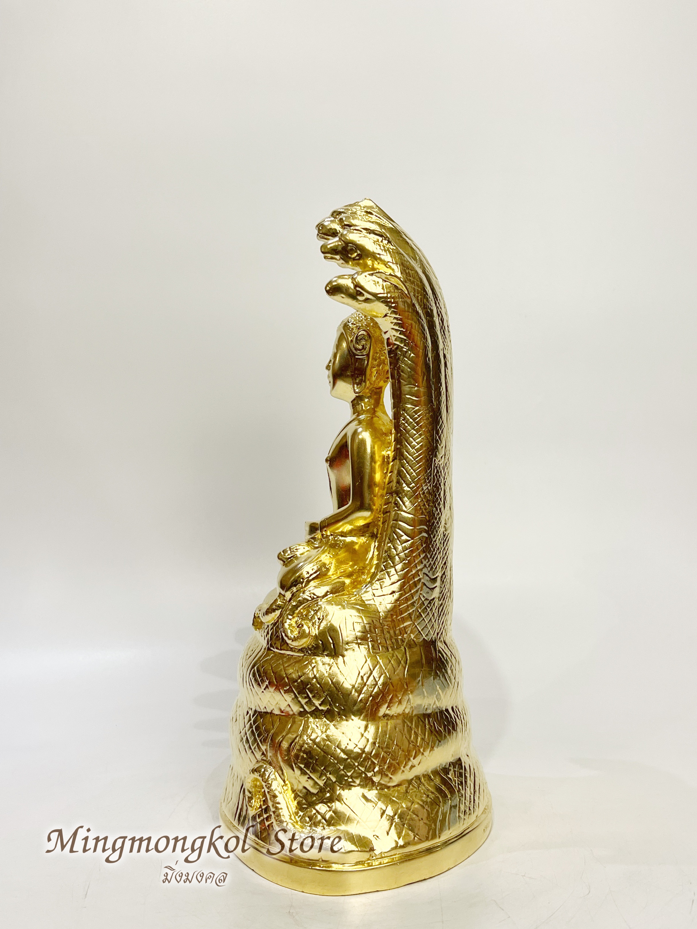 ตัวอย่างงานลงรักปิดทองคำเปลวเต็มองค์