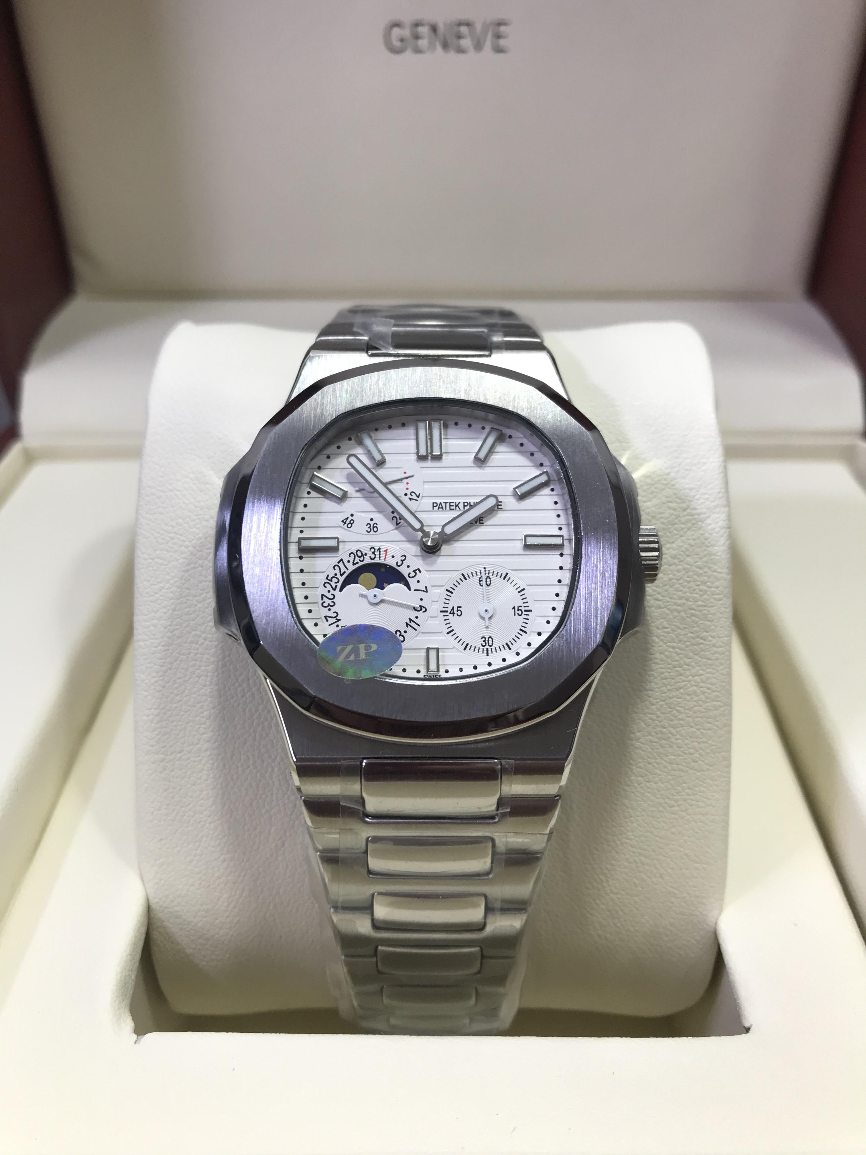 Patek Nautilus 5712/1A-001 (5A)