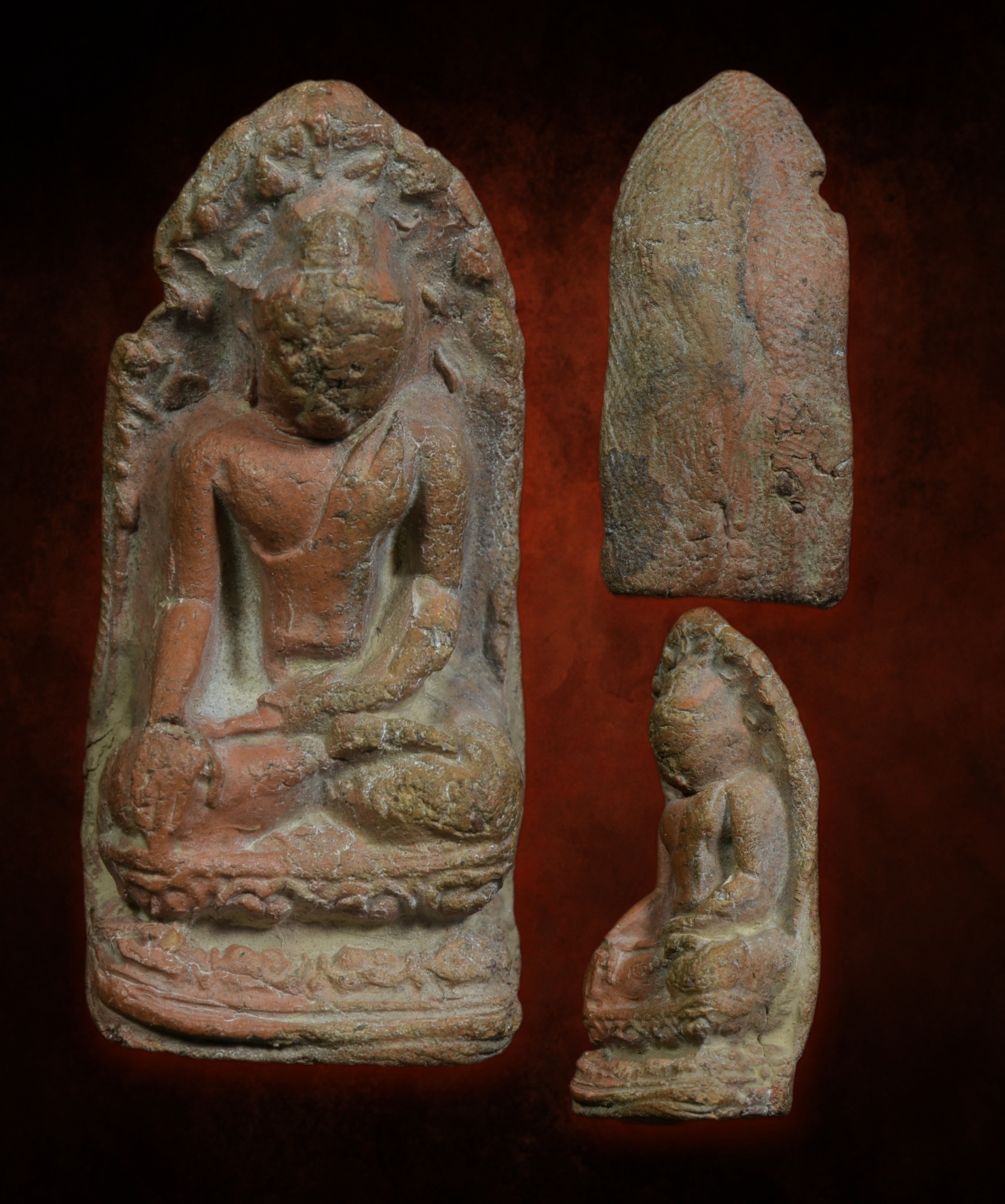 พระรอดหลวง เนื้อดิน