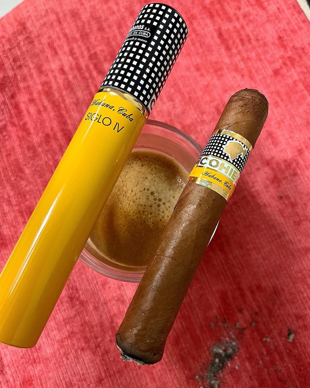 cohiba siglo IV "5-5/8x46"