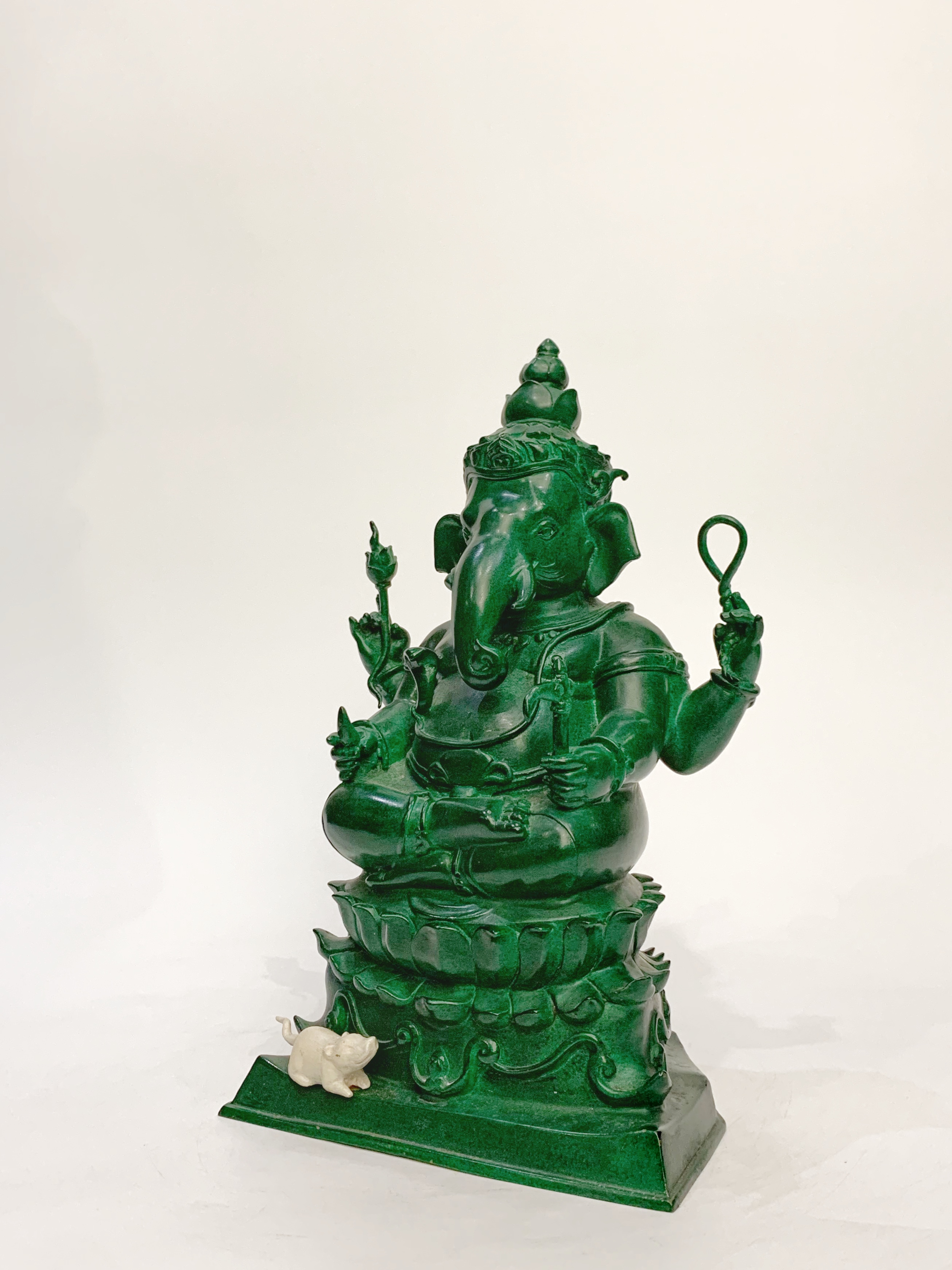 พระคเณศ อุดมปัญญา มหาสำเร็จ