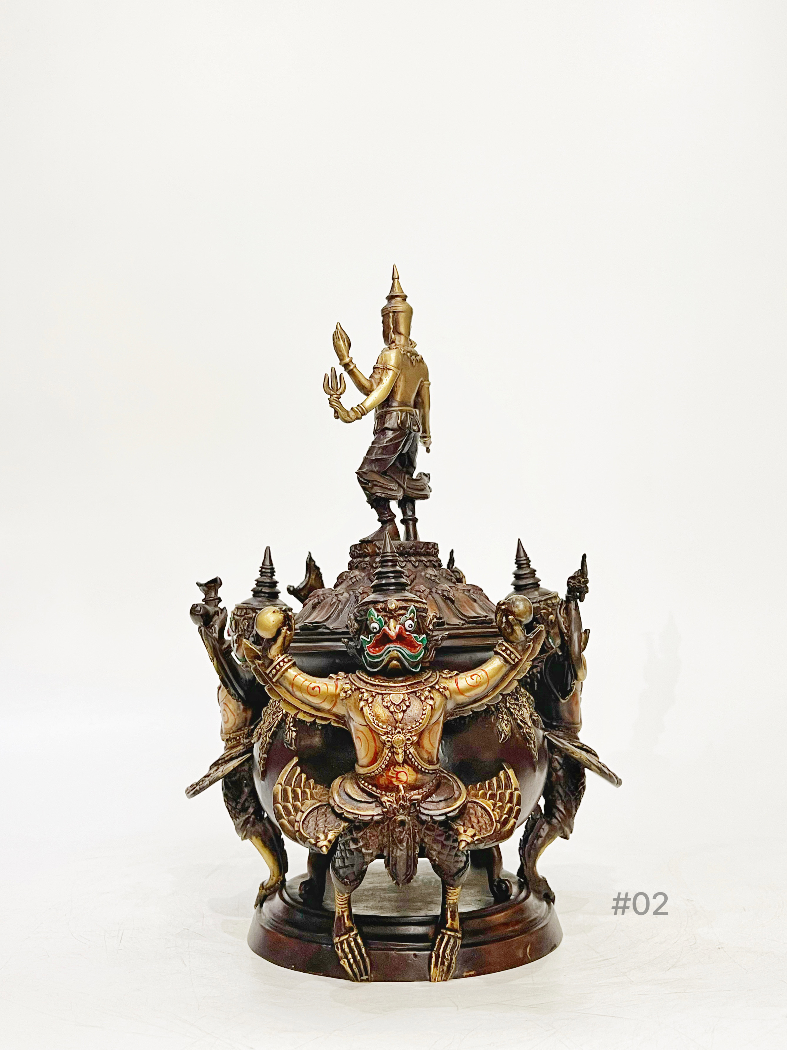 บาตรน้ำมนต์ พระนารายณ์ทรงครุฑ สูง 12 นิ้ว (#02)