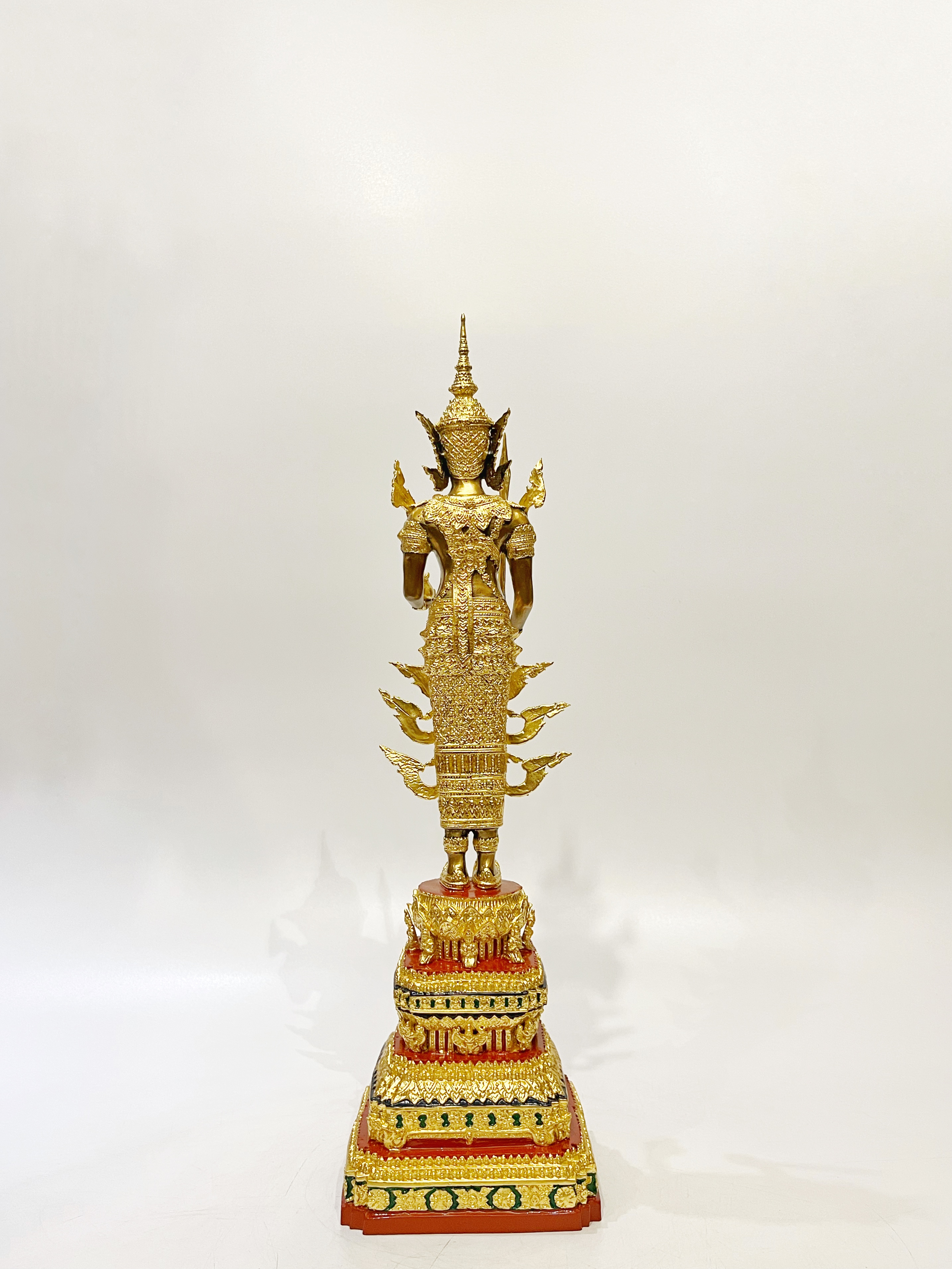 พระคลังมหาสมบัติ ทรงเครื่องจักพรรดิ์ หน้าตัก 5 นิ้ว