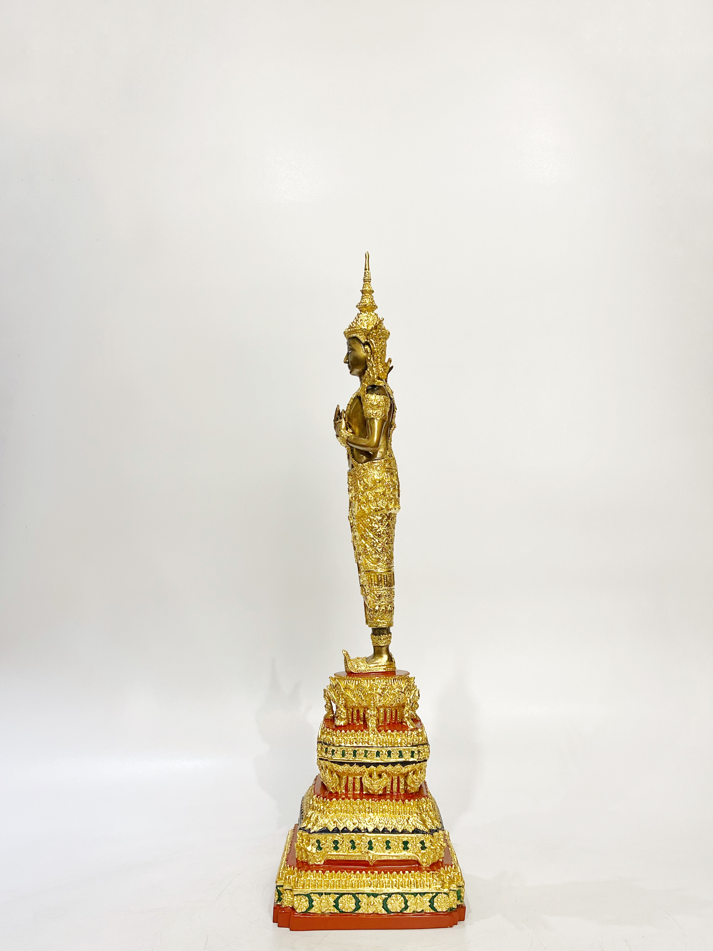 พระพุทธรูปปางรำพึง ทรงเครื่องจักพรรดิ์ หน้าตัก 5 นิ้ว