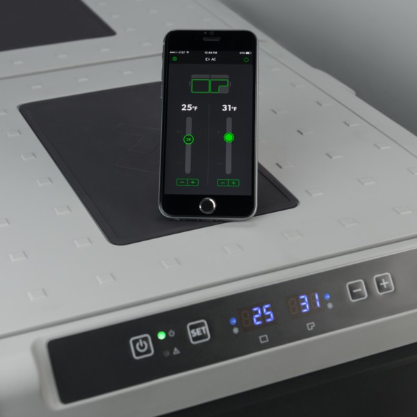 ตู้แช่แข็งพกพา Dometic CFX75DZW Portable Fridge/Freezer