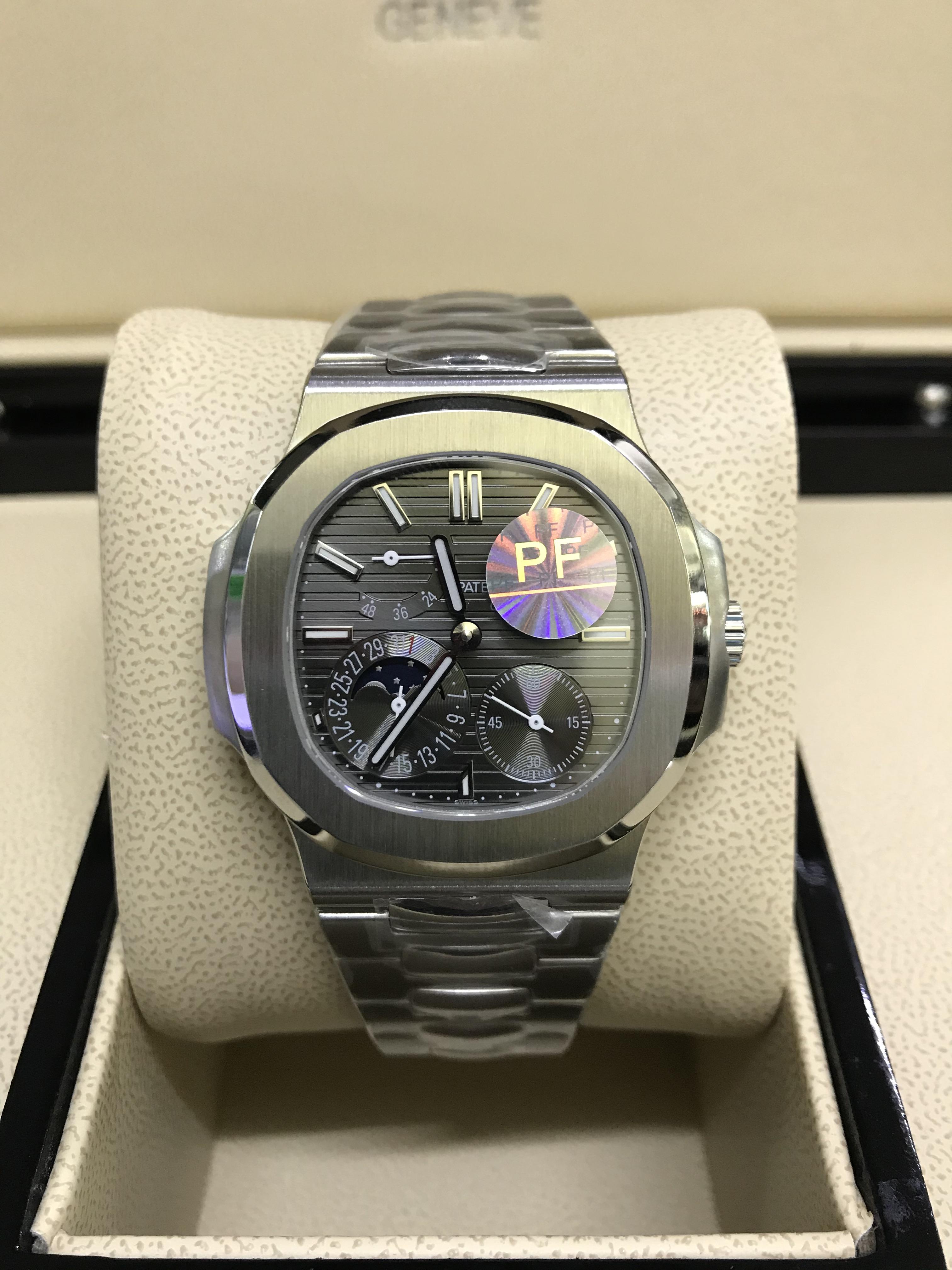 Patek Philippe Nautilus 5712/1A-001 (Swiss)