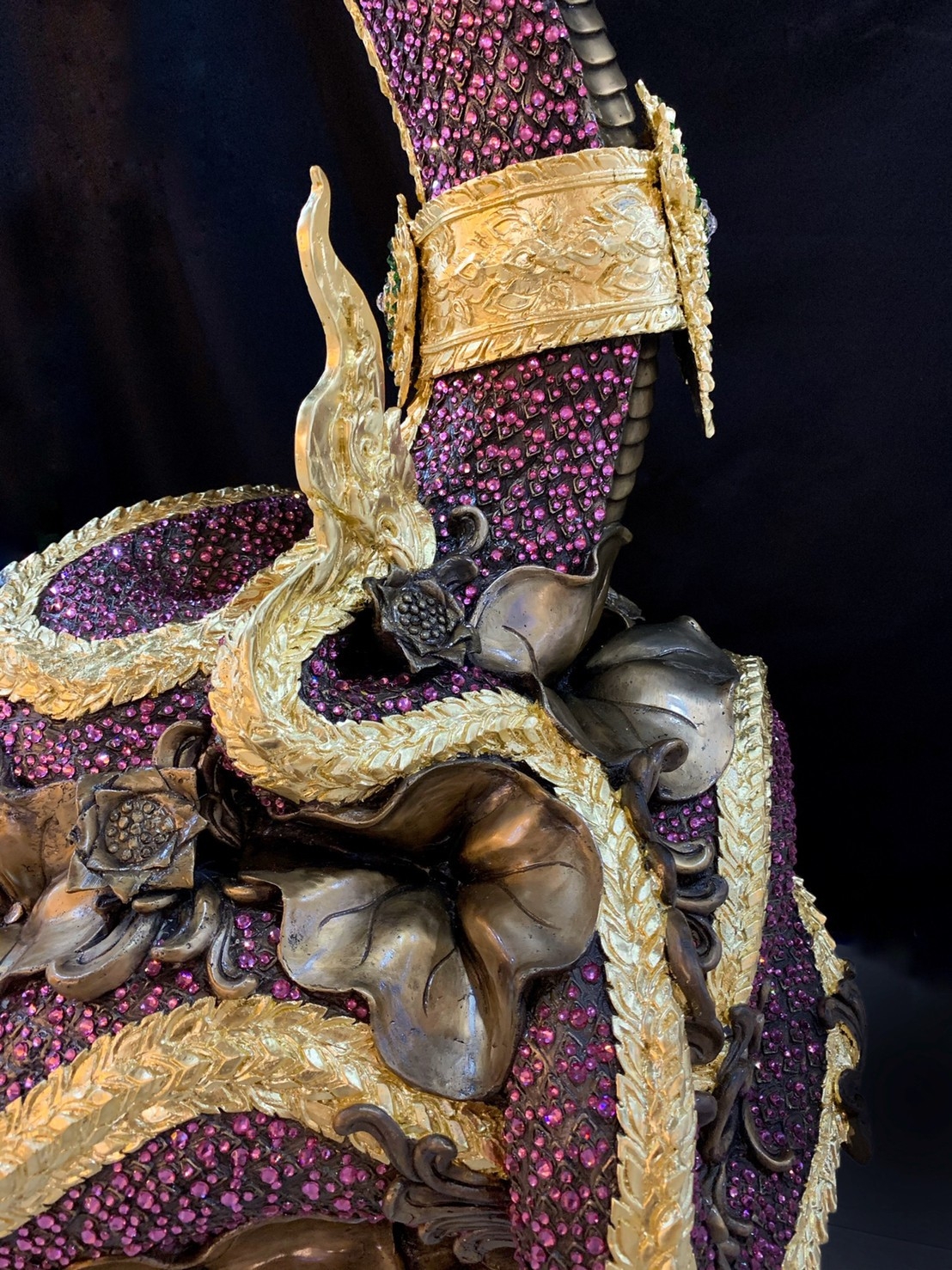 พญานาค สูง 149 cm.