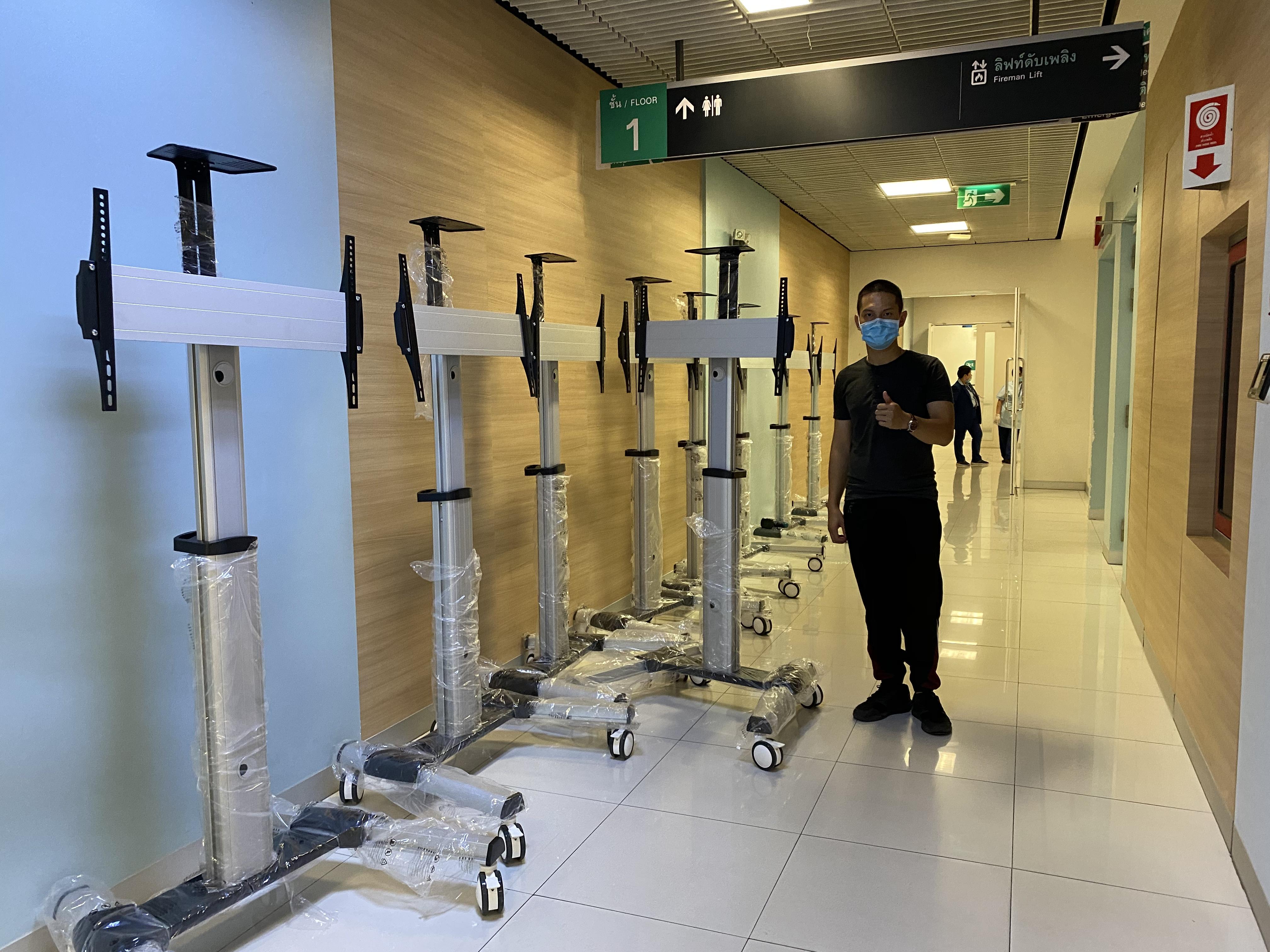 JMTVSTAND MT-F8300 ขาตั้งพื้นทีวีล้อเลื่อน(TV Stand)วัสดุ Aluminium อลูมิเนียม แบบล้อเลื่อนปรับสูง/ต่ำ ปรับก้ม-เงยได้ 32-75 นิ้ว {รับประกัน 3 ปี}0964746498