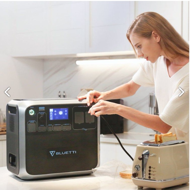 Bluetti AC200P 640,000mAh/2,000Wh แบตเตอรี่สำรองอเนกประสงค์