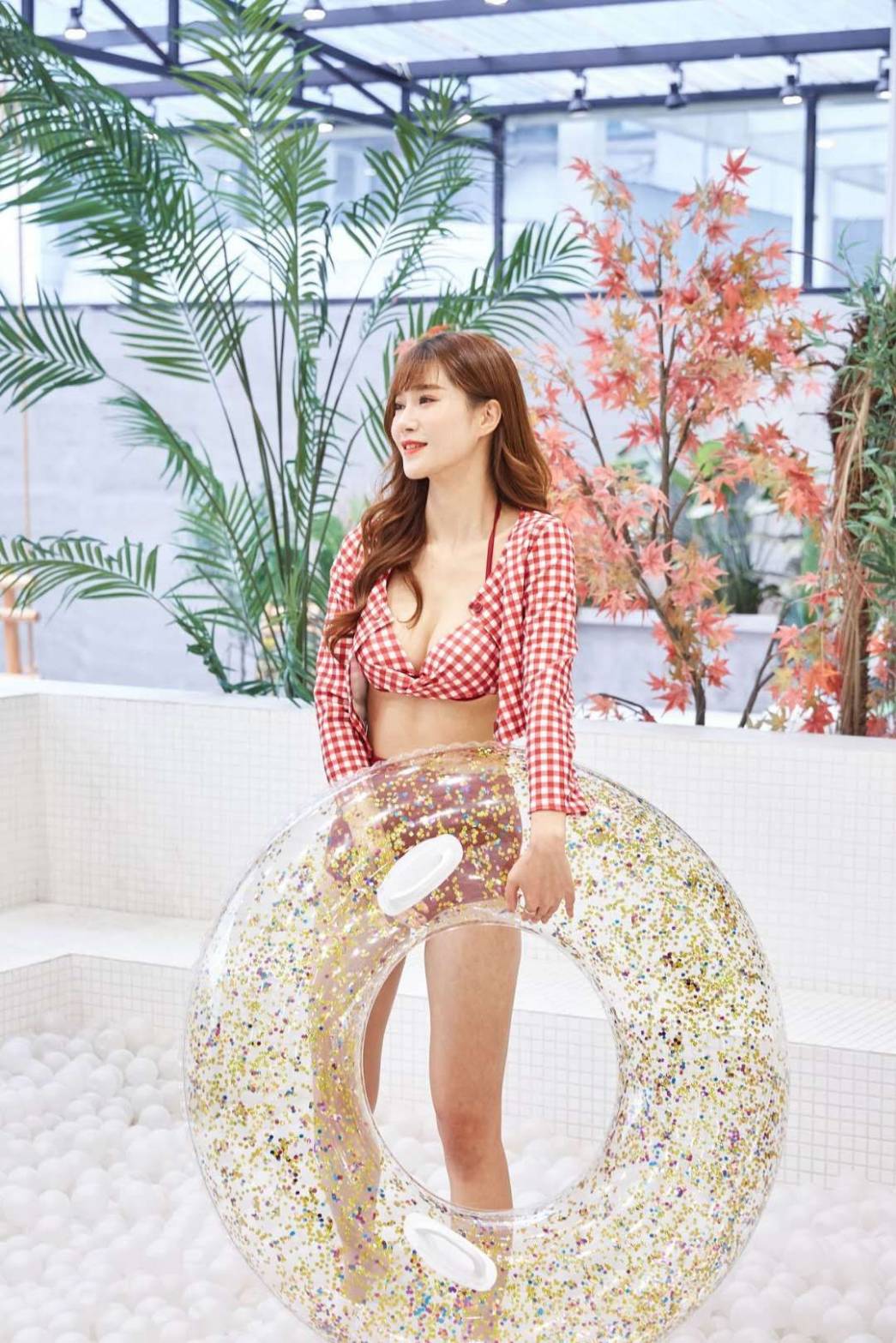 ห่วงยางใส กลิตเตอร์ มีที่จับ Inflatable Glitter Pool Float