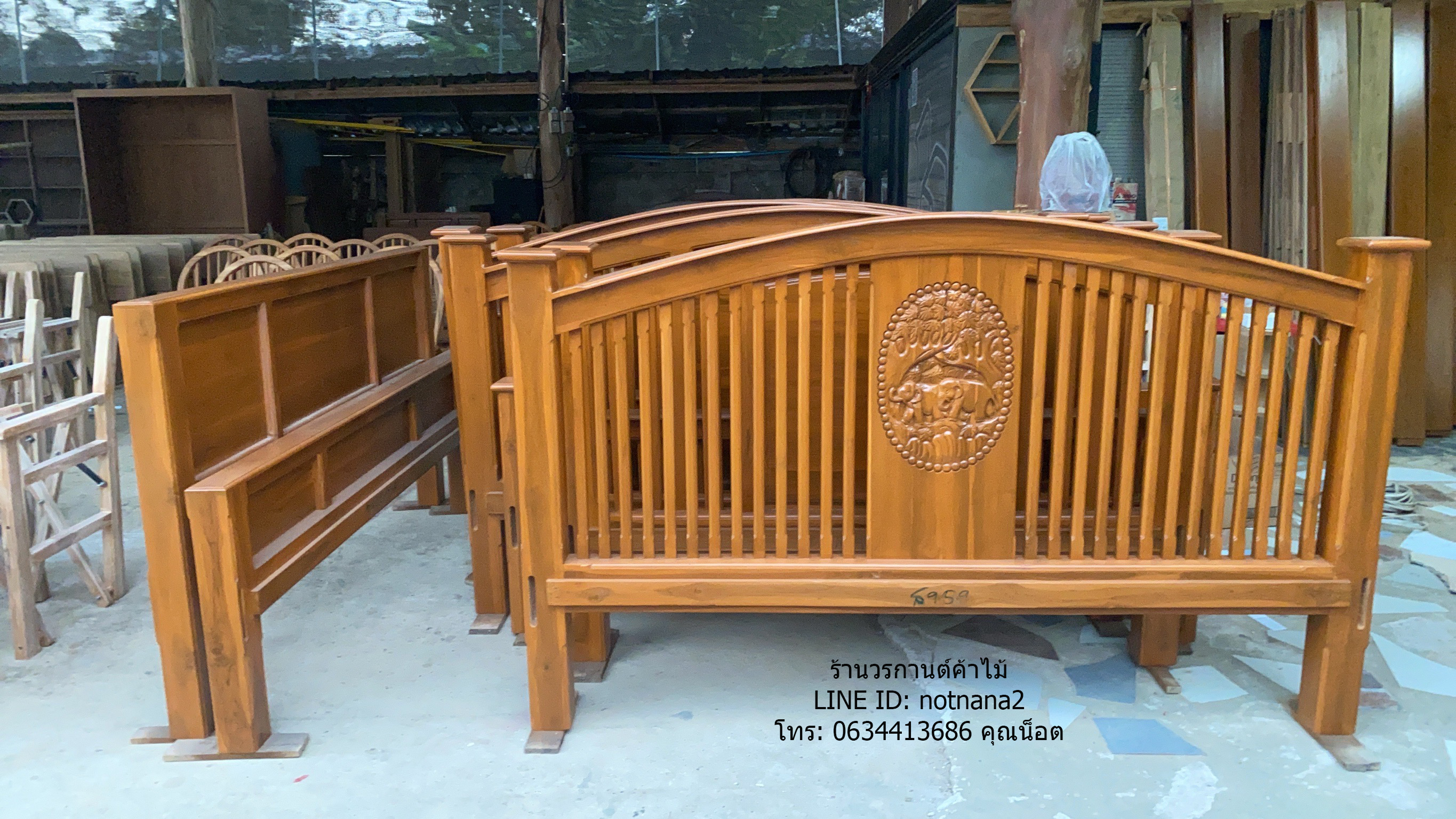 เตียงไม้สักรหัสCC165