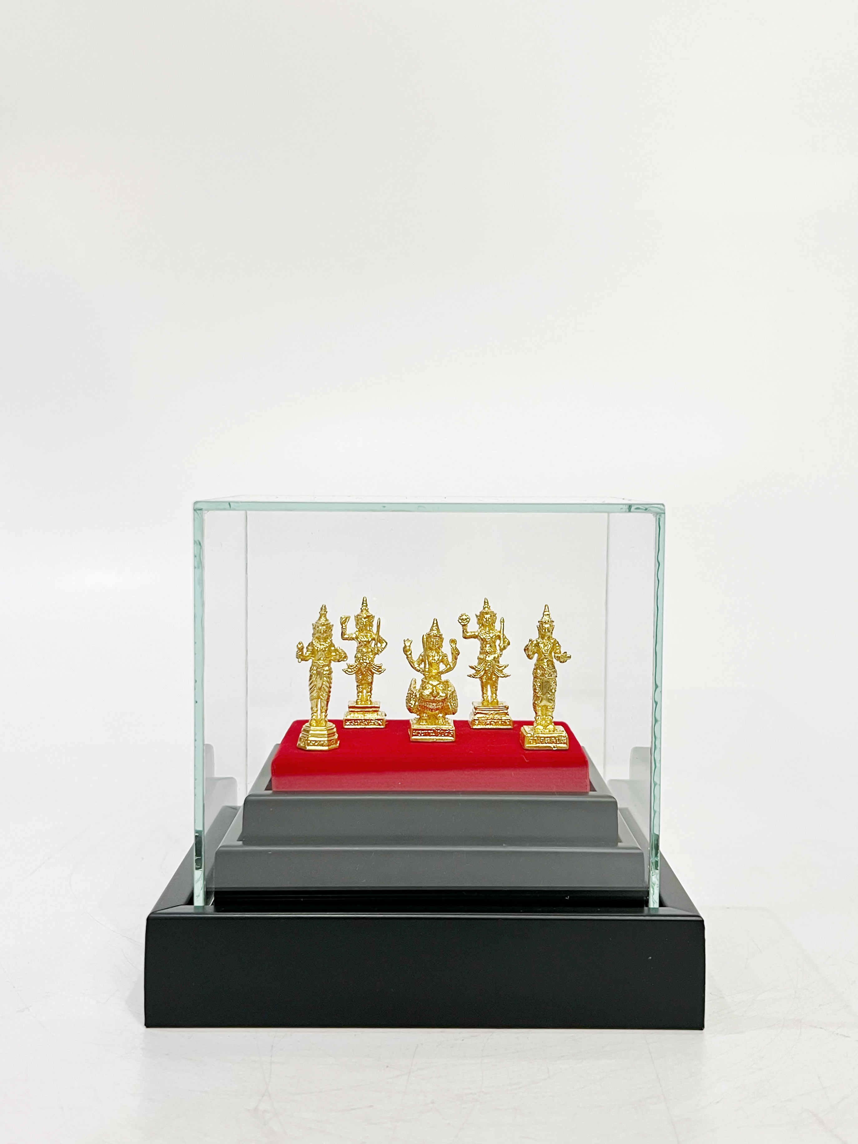 ชุด องค์เทพารักษ์ศักดิ์สิทธิ์ ศาลหลักเมืองกรุงเทพมหานคร