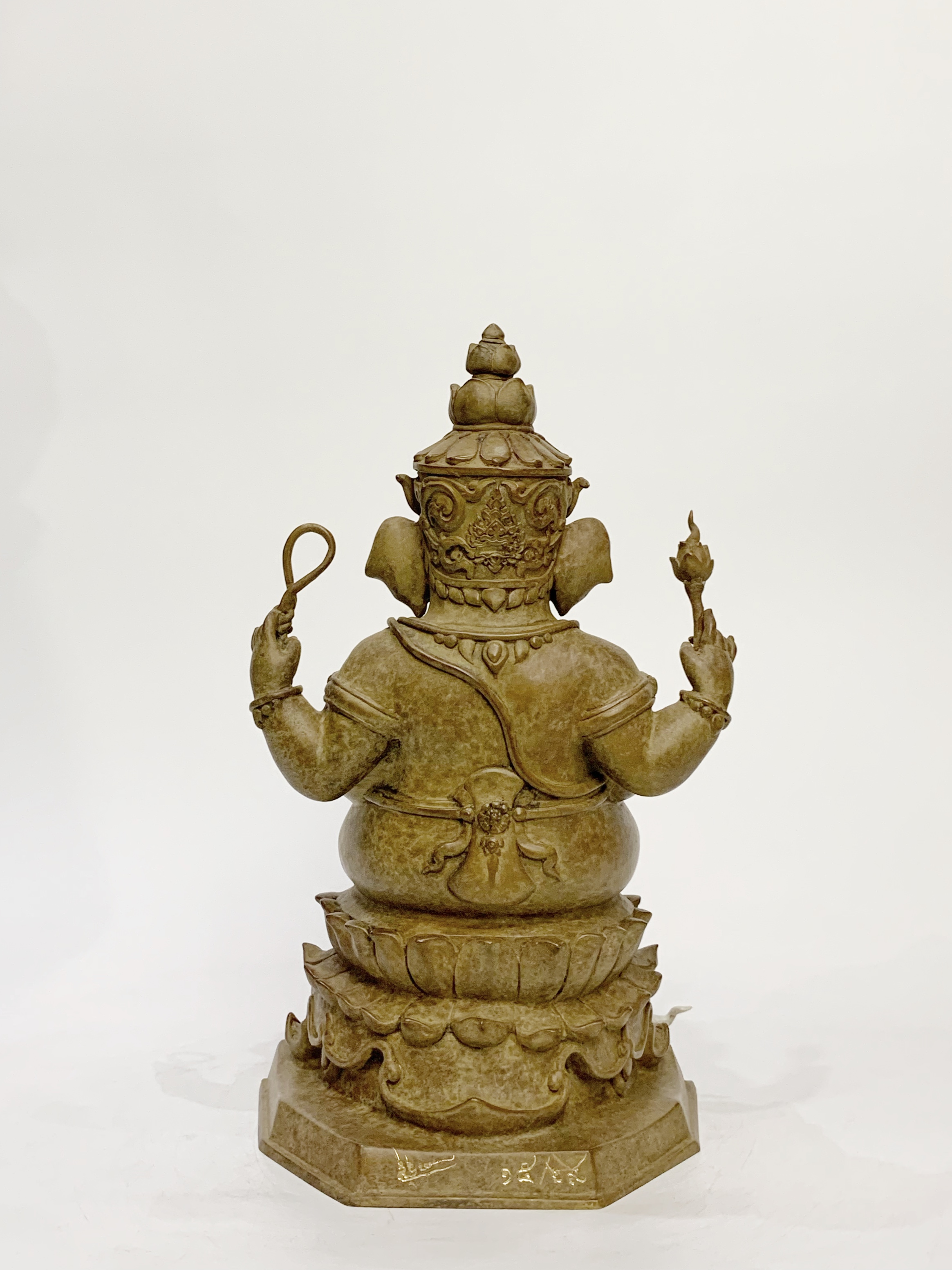 พระคเณศ อุดมปัญญา มหาสำเร็จ