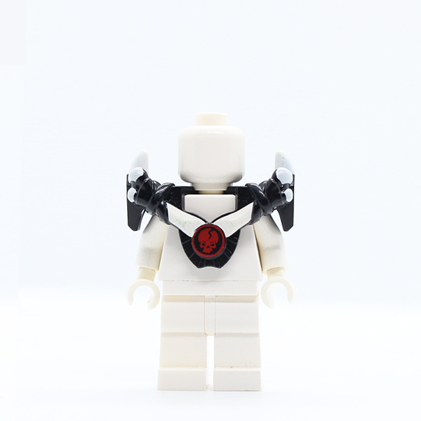 Armor Breastplate with Shoulder Spikes Up
