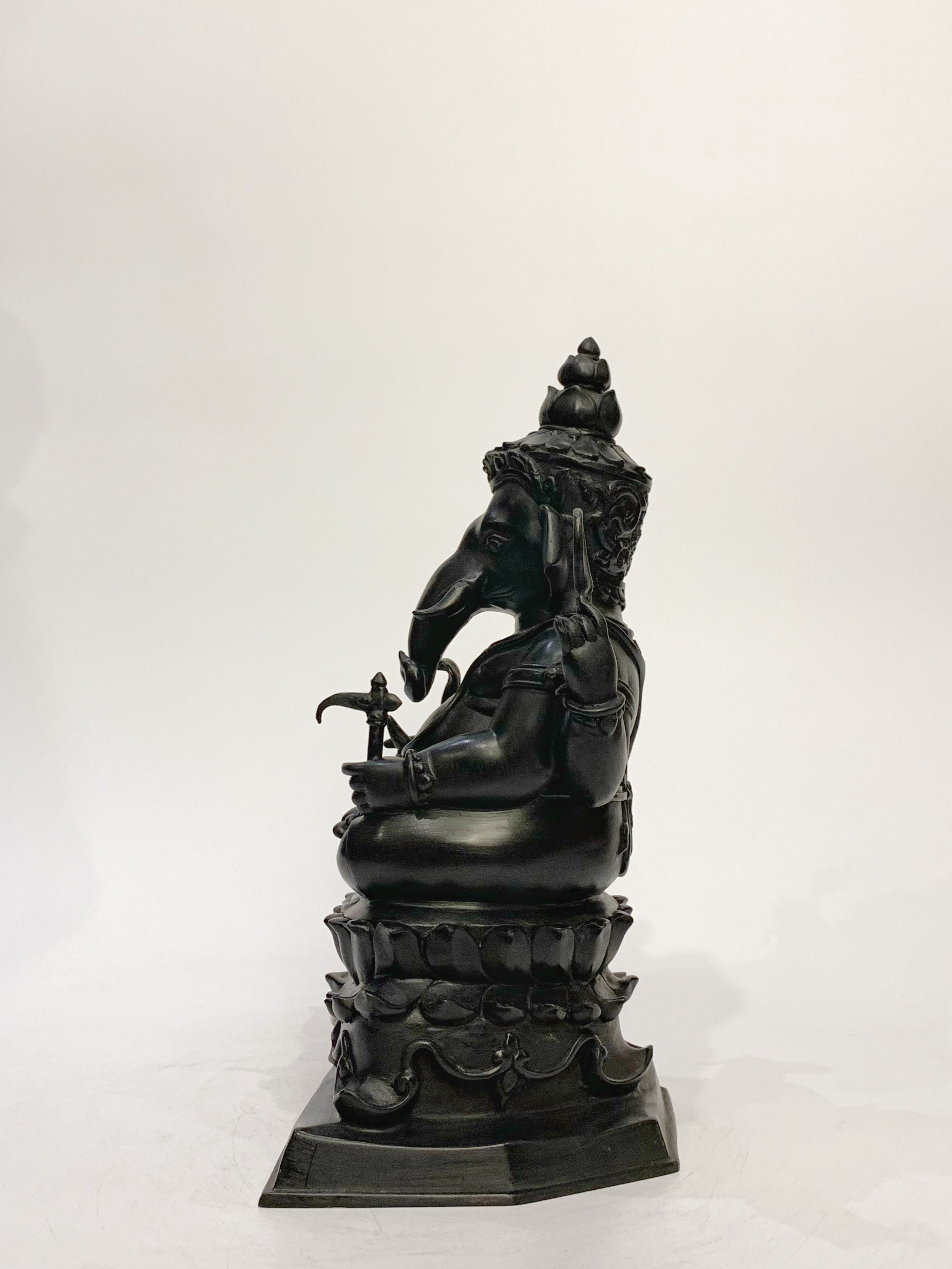 พระคเณศ อุดมปัญญา มหาสำเร็จ