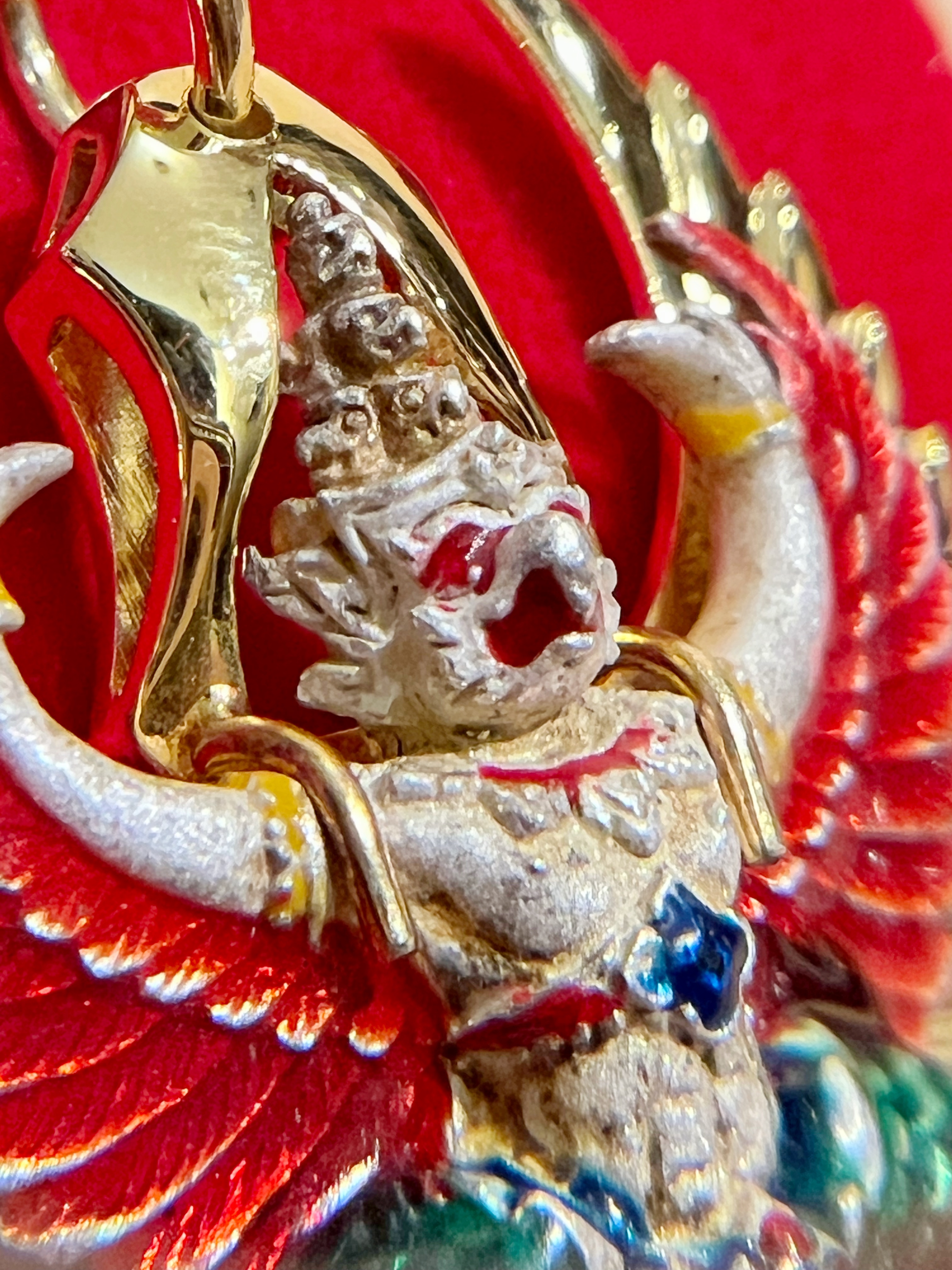 พญาครุฑ รุ่น 9หน้ามหาเศรษฐี(พิมพ์ใหญ่)