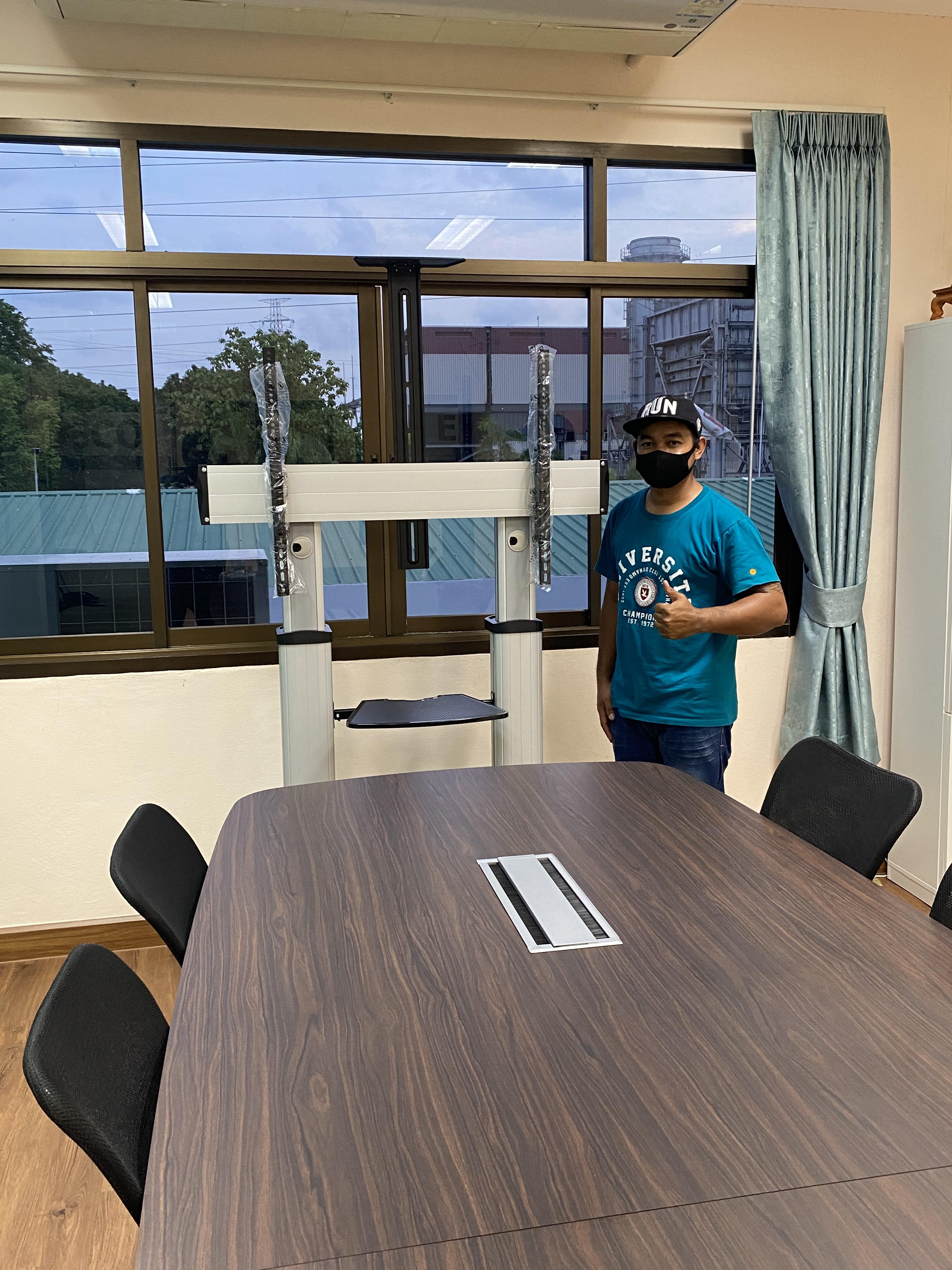 JMTVSTAND MT-F8200 ขาตั้งพื้นทีวีมีล้อเลื่อน(TV Stand) วัสดุ Aluminium อลูมิเนียม แบบล้อเลื่อนปรับสูง/ต่ำได้ 55"-98" นิ้ว{รับประกันสินค้า 3 ปี}0964746498