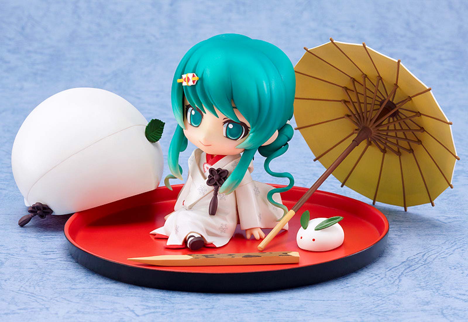 [In-Stock] Snow Miku Strawberry White Kimono Ver. - Nendoroid #303 (Good Smile Company)