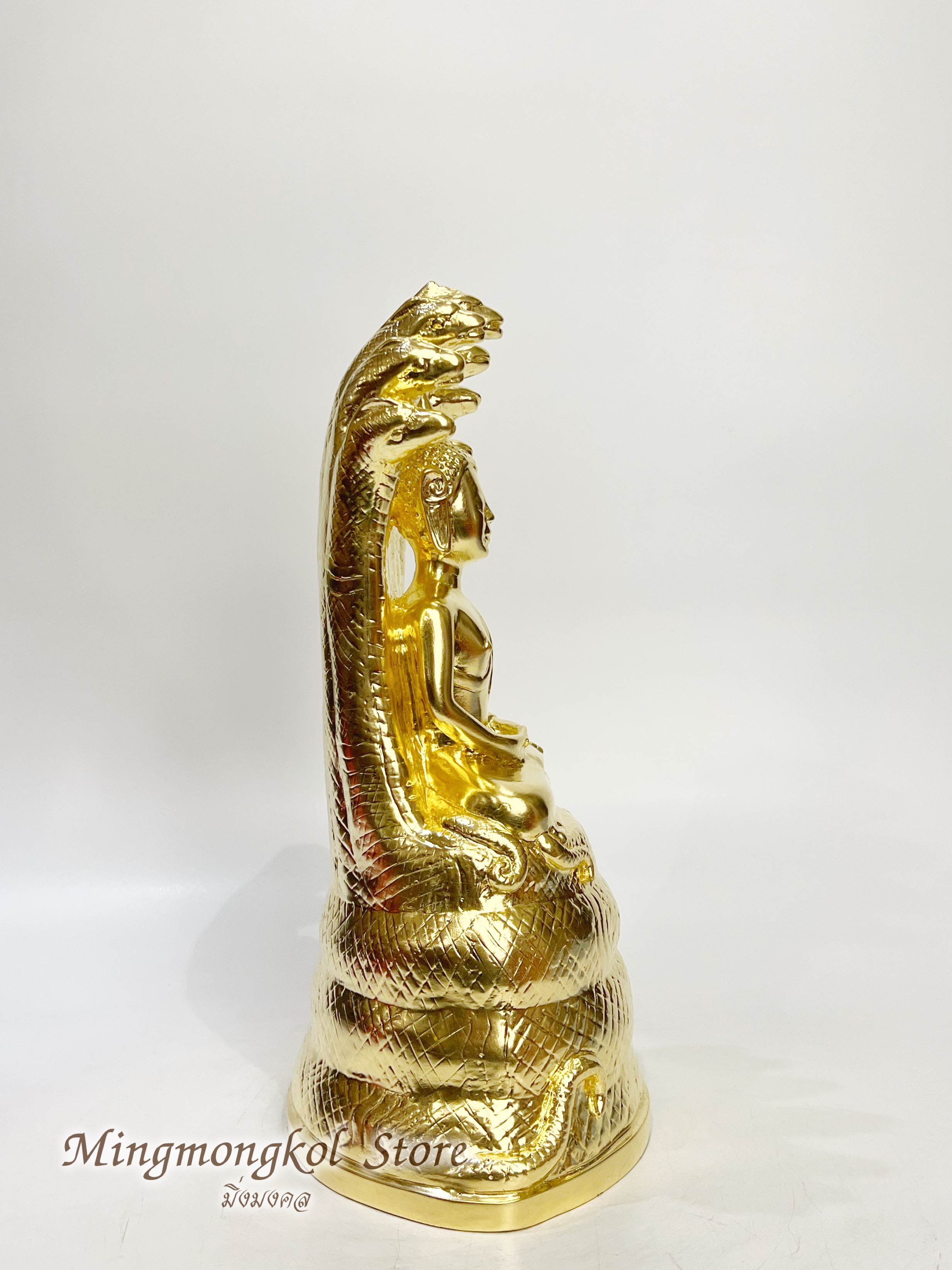 ตัวอย่างงานลงรักปิดทองคำเปลวเต็มองค์