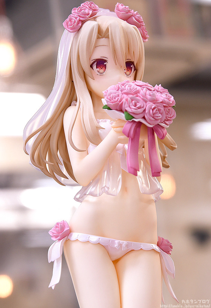 [In-Stock] Illyasviel von Einzbern Wedding Bikini Ver. - 1/7 (GSC, Kadokawa)