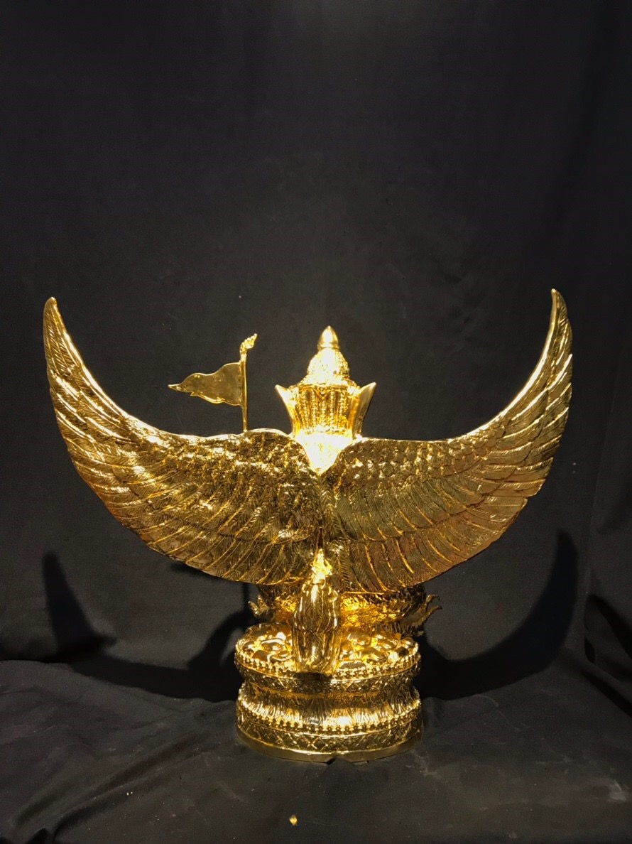 พญาครุฑ (บล็อคแรก) รุ่น ขุมทรัพย์มหาเทพ รวย ๑๐๐ๆ ๑๐๐ ล้าน