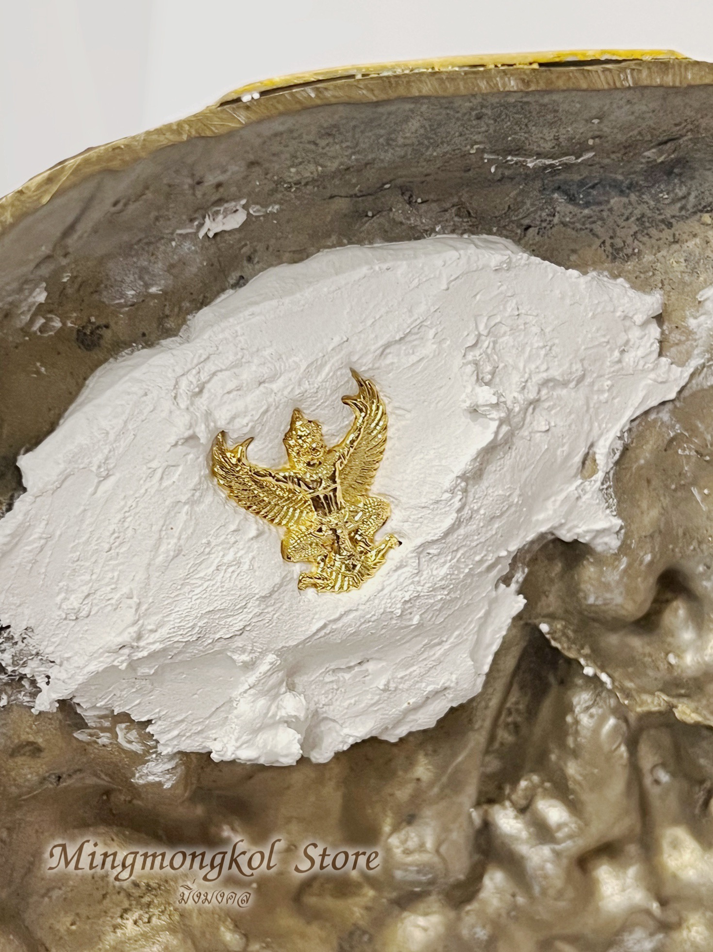 พญาครุฑ รุ่น ราชาครุฑ (องค์บูชาพิมพ์ใหญ่ หมายเลข 67)