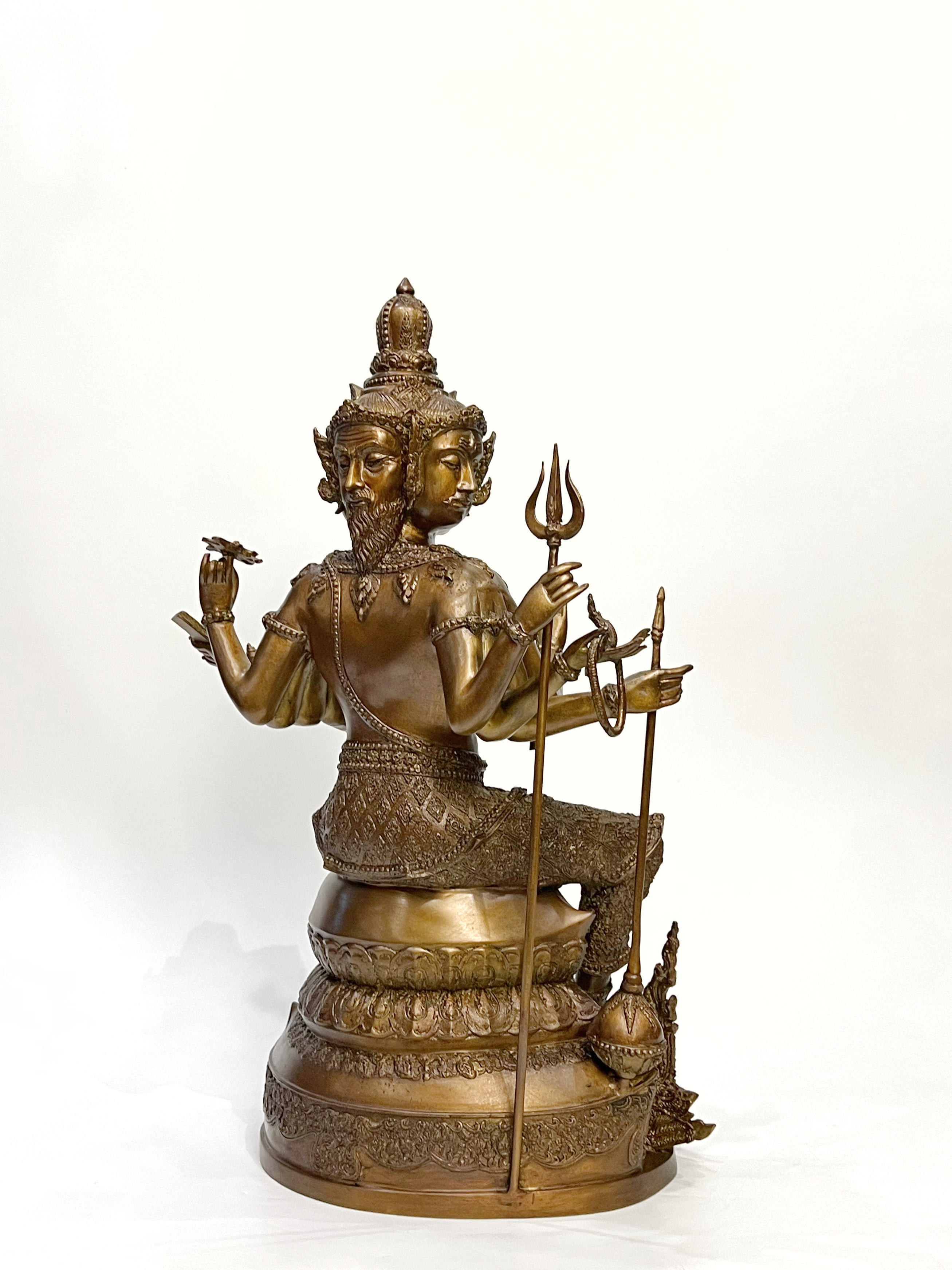 พรหมธาดา หน้าตัก 9 นิ้ว