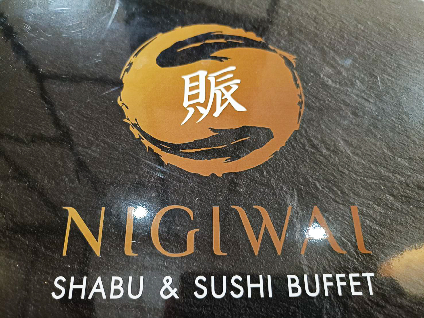 ติดตั้งเครื่องเสียง เดินสายลำโพง ติดลำโพง 6 ใบ แอมป์ขยายเสียง 1 เครื่อง ร้าน NIGIWAI ปากซอยสายไหม 73 ในงบประมาณ 18,500 บาท