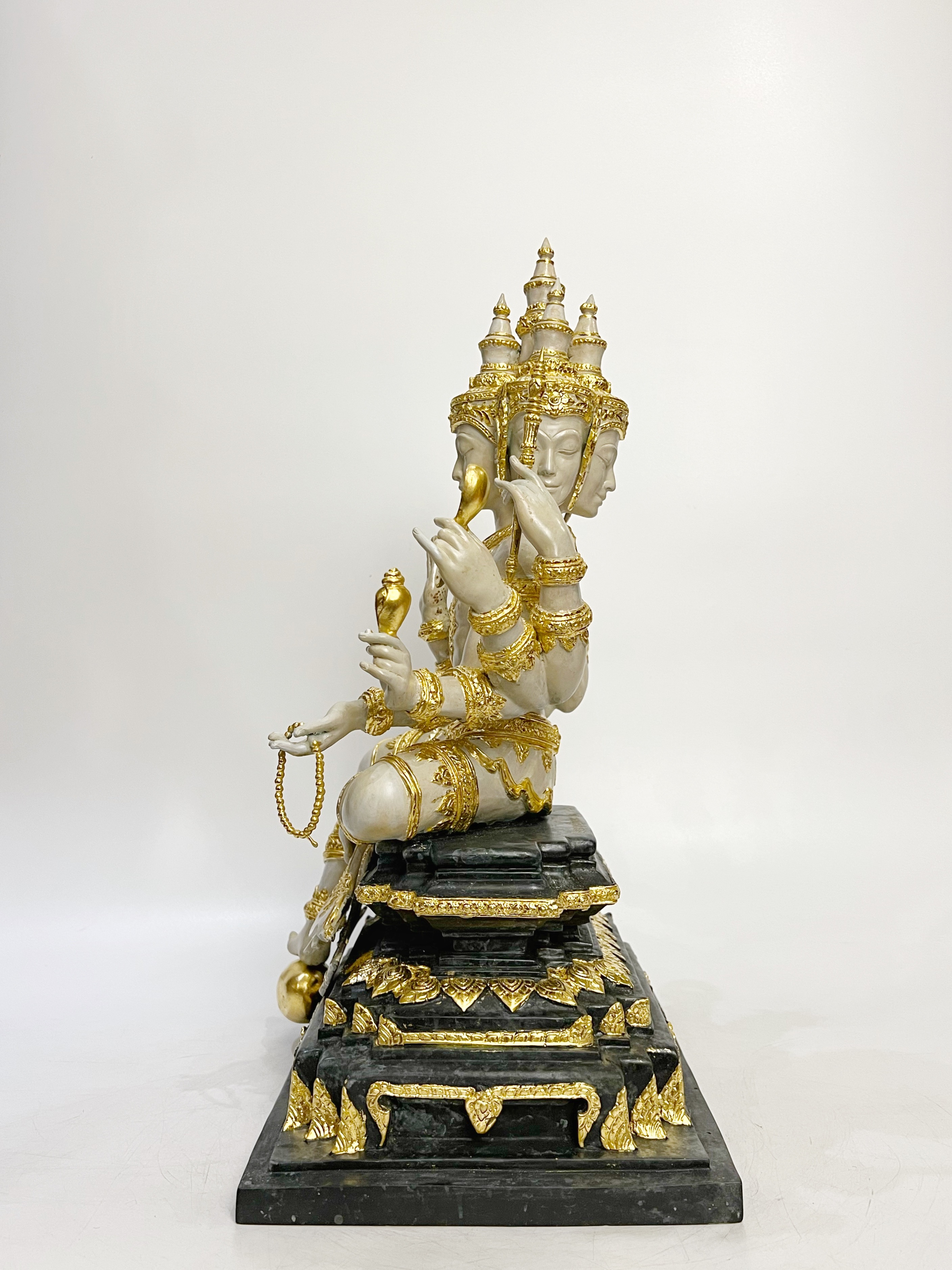 พระพรหมรวยเหนือเมฆ หน้าตัก 9 นิ้ว (หมายเลข 9)