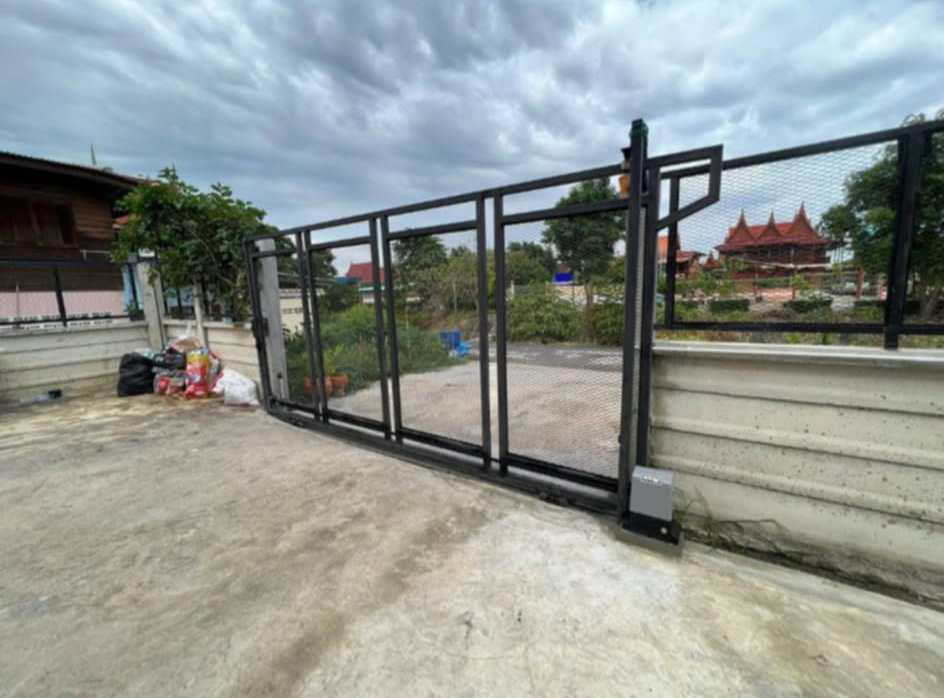 ประตูรีโมท เขตดินแดง มอเตอร์รีโมท ช่างสแตนเลส กรุงเทพ (กทม.) และปริมณฑล